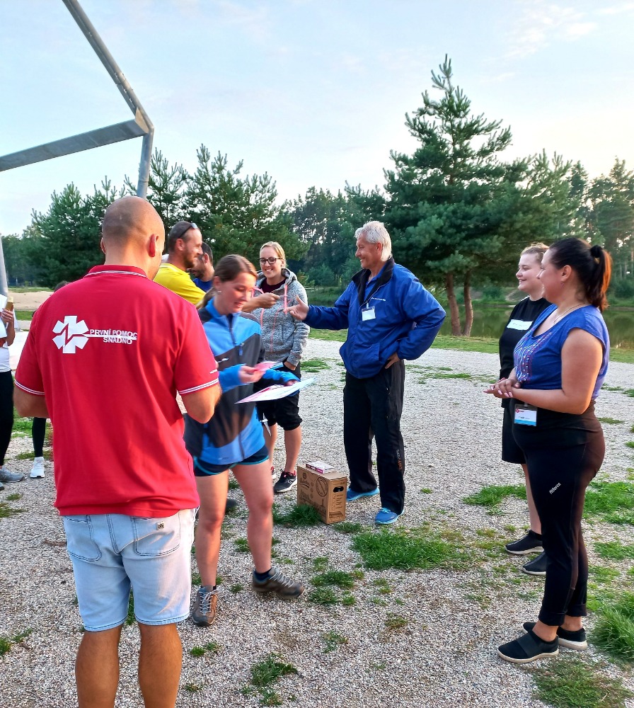 PRVNÍ POMOC SNADNO foto 3