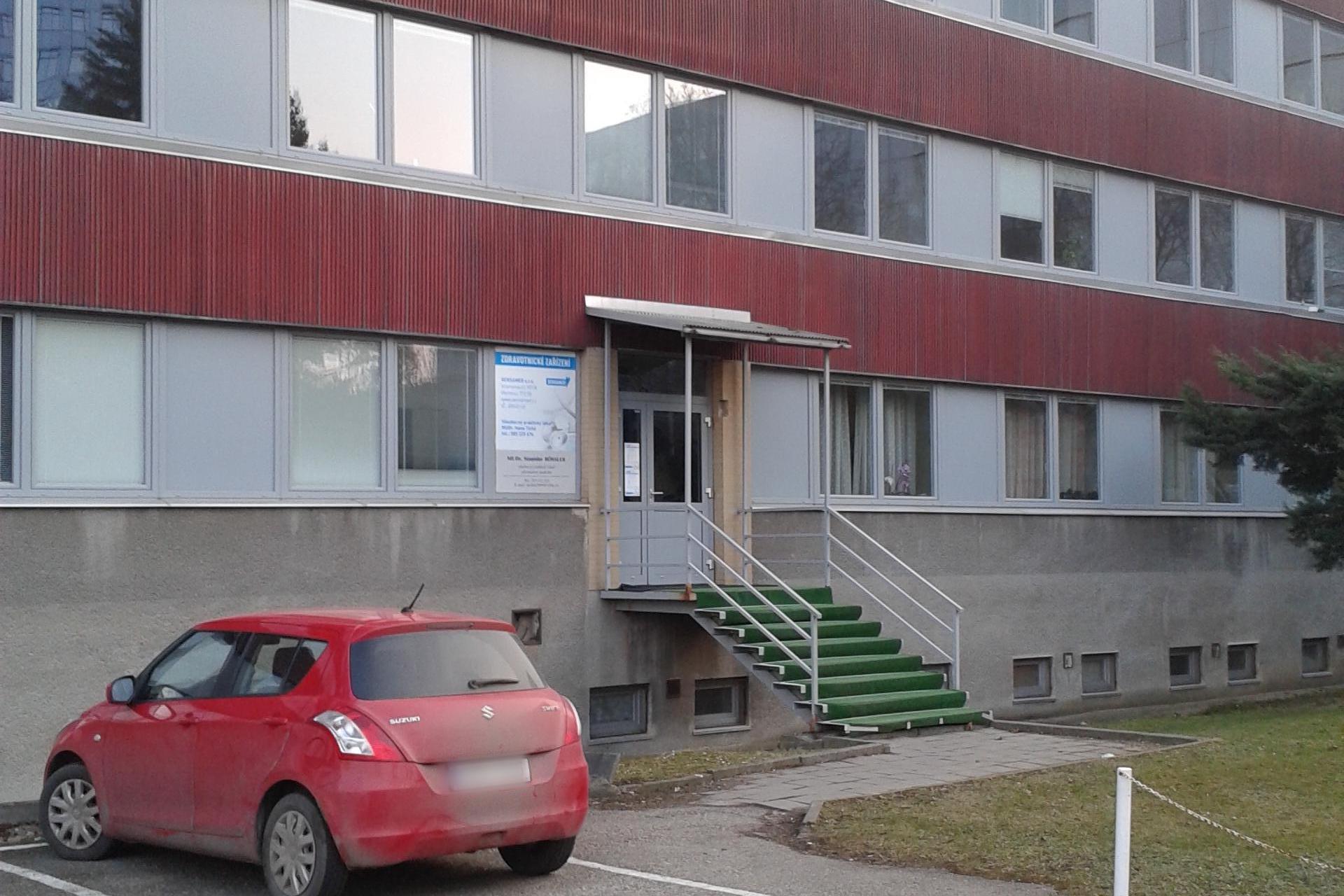 Pomocná ruka - Plavba na vlnách zdraví