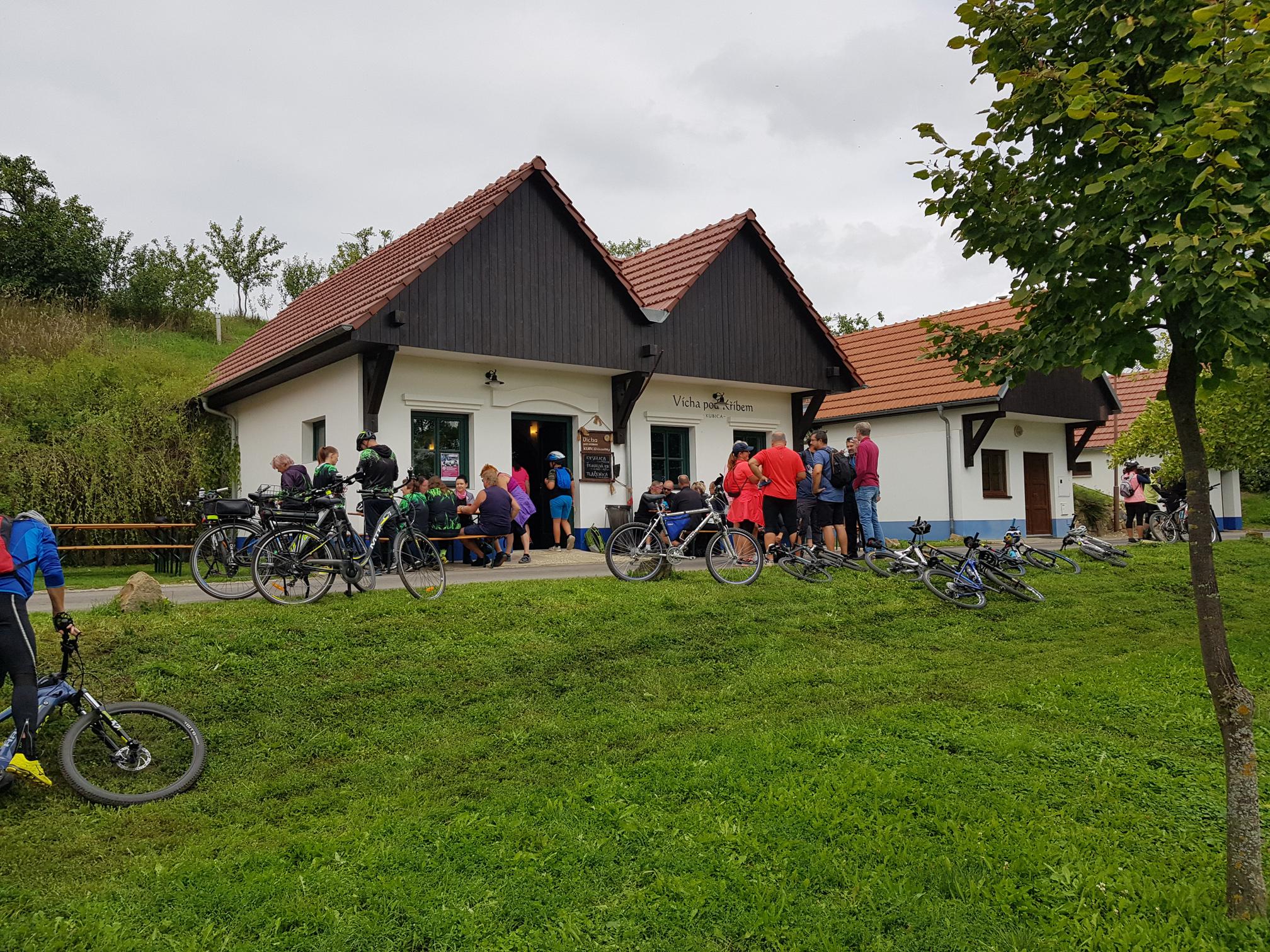 Víno Kubica - sklep č. 16