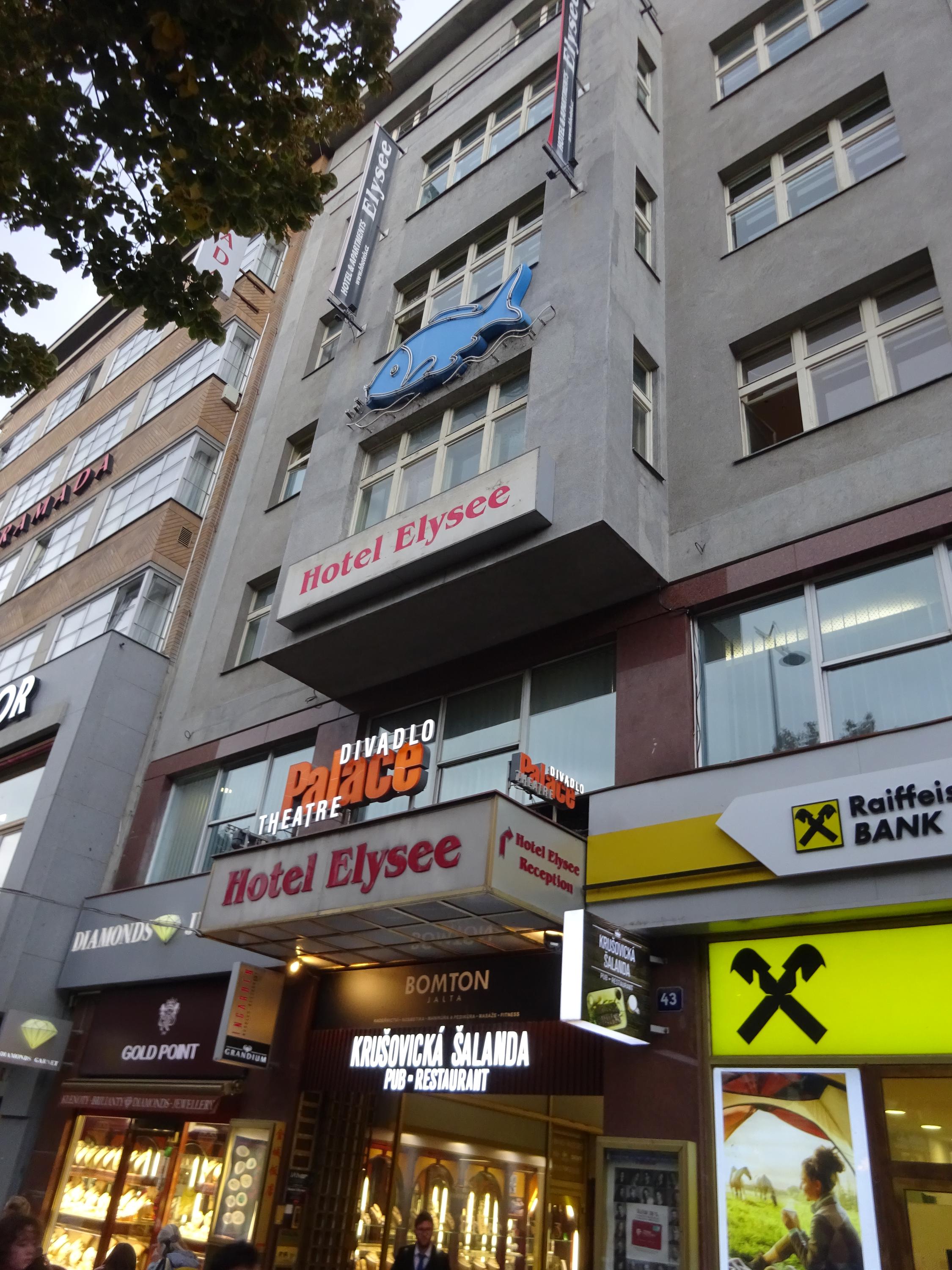 Divadlo Palace foto 3