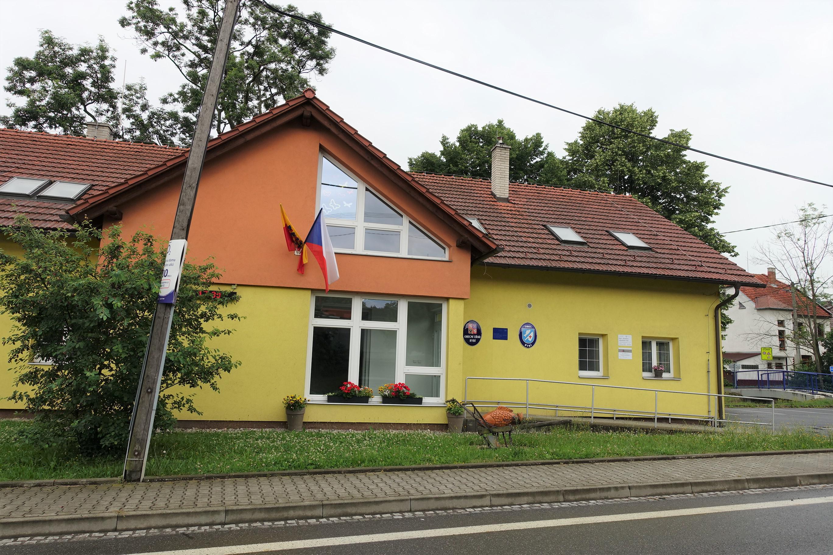 Rybí - obecní úřad foto 4