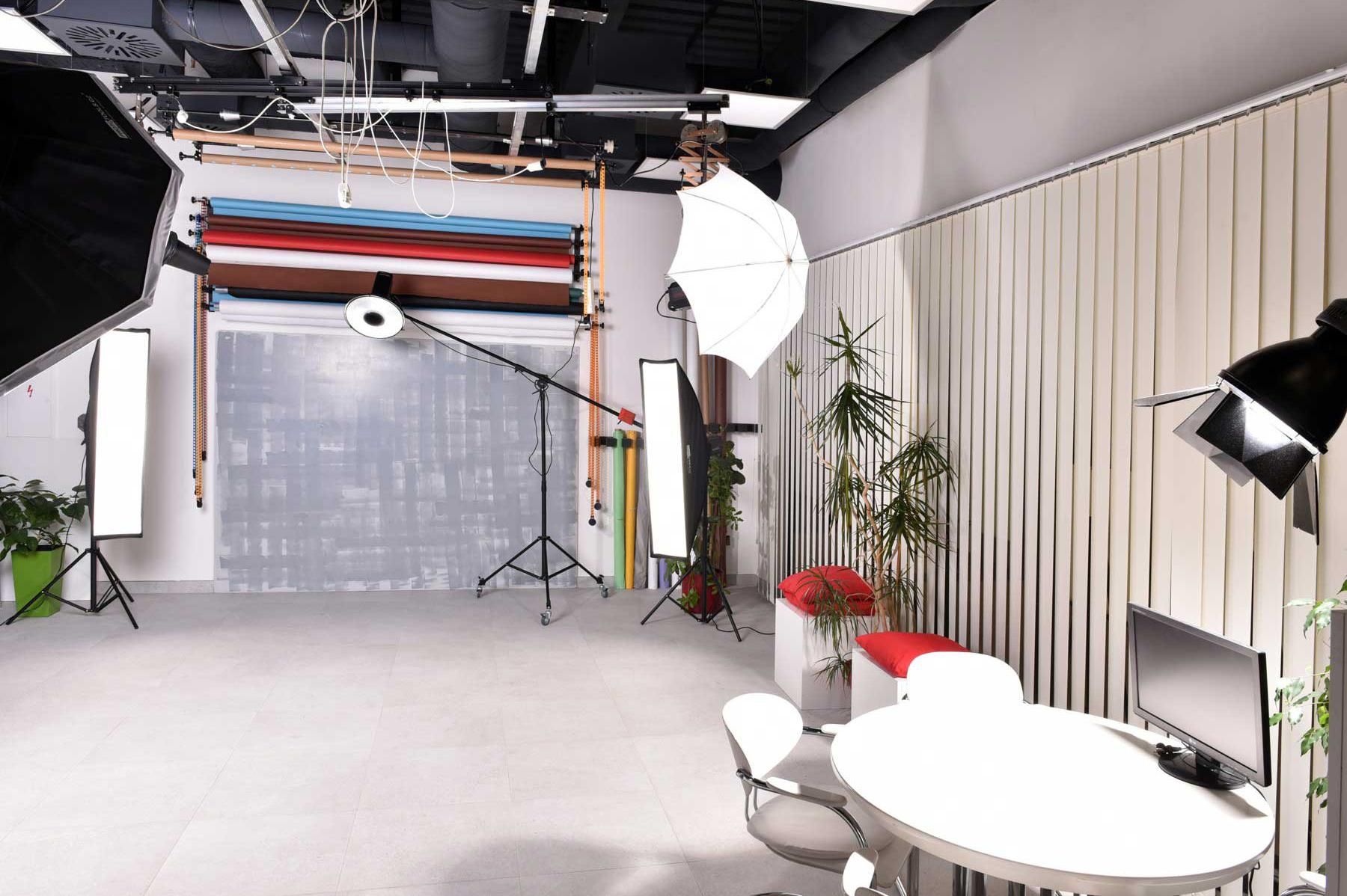 MvoMz2.jpeg?fl=res,2200,2200,1