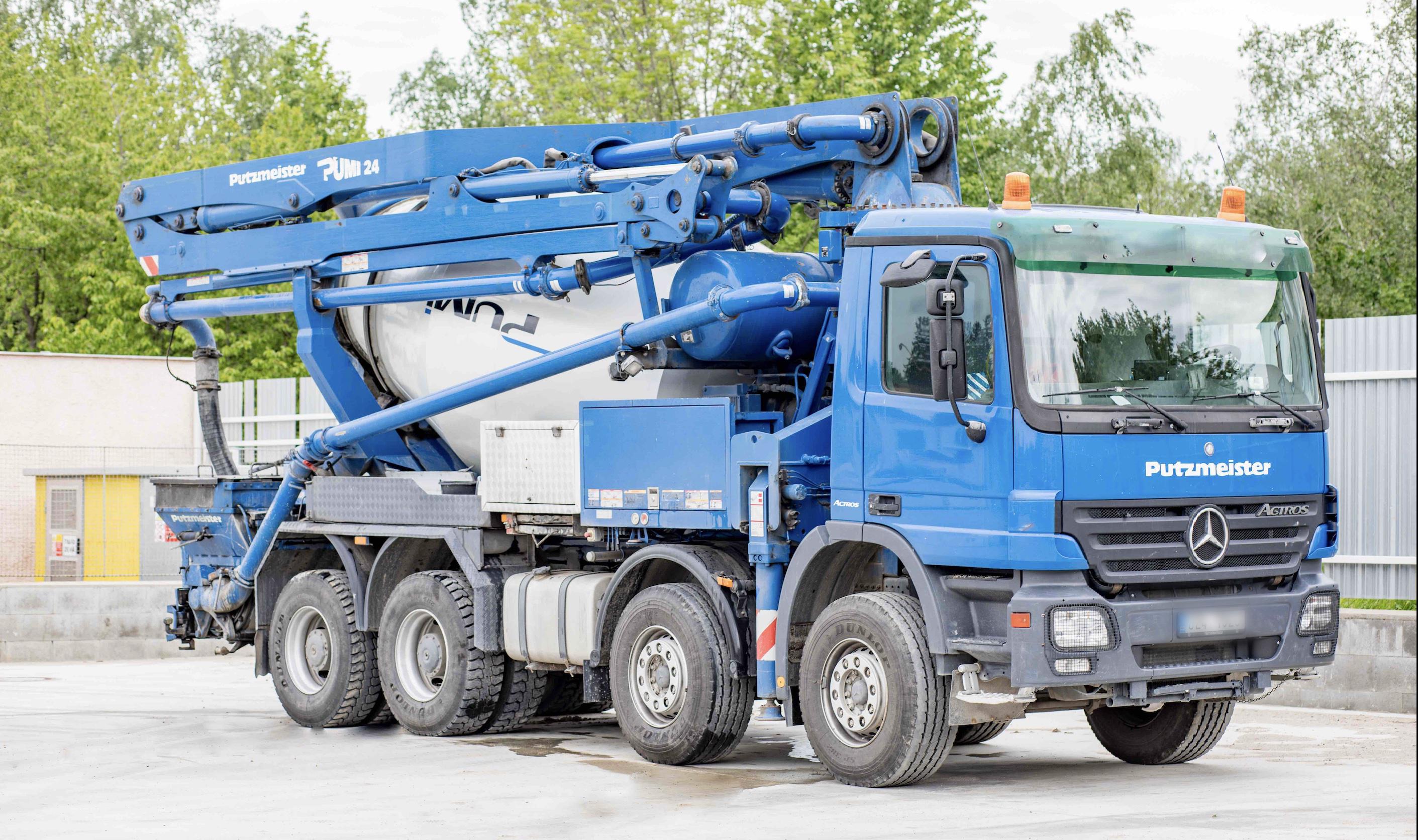 Roman Hlaváč Čerpání betonu foto 2