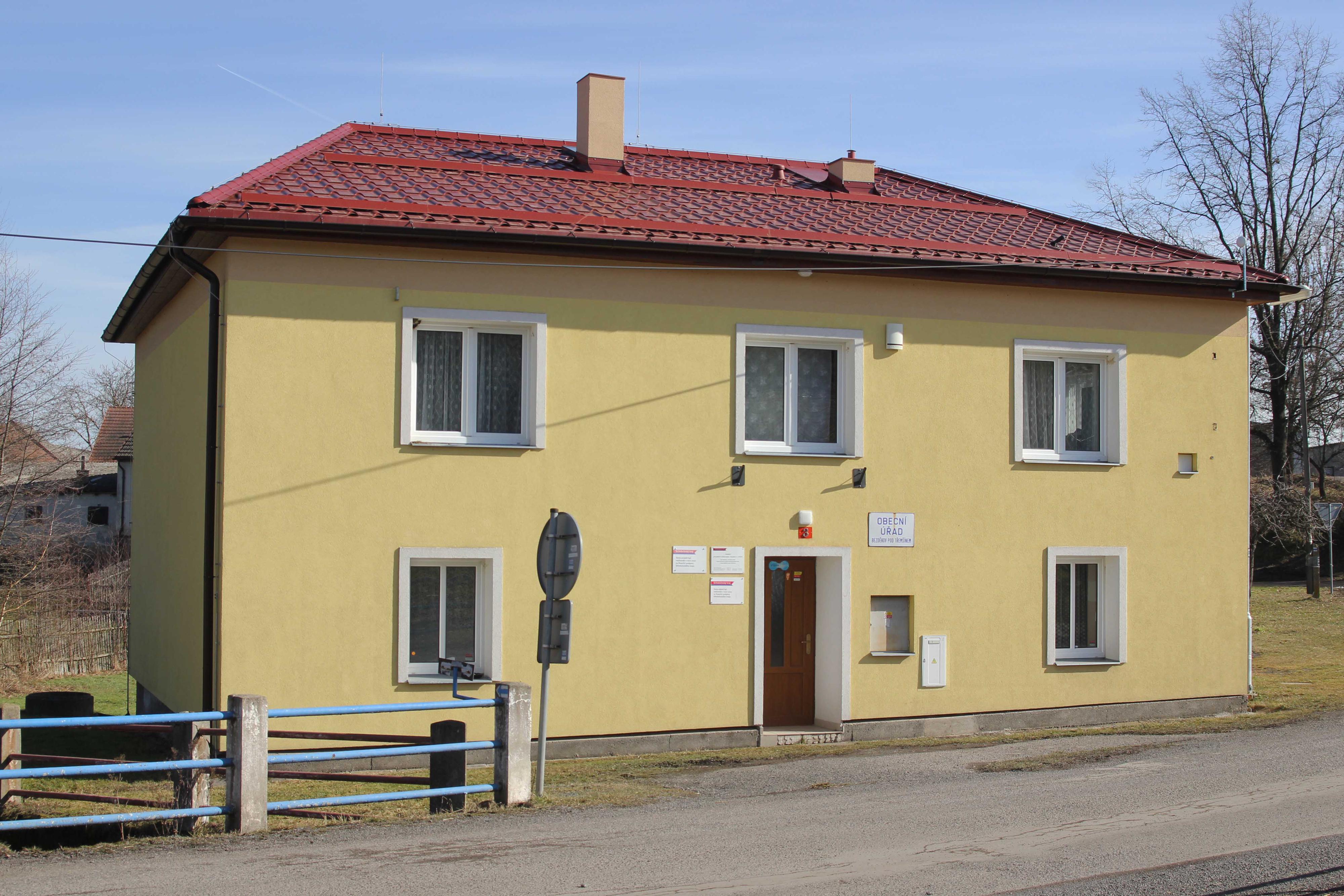 Obecní knihovna  Bezděkov pod Třemšínem