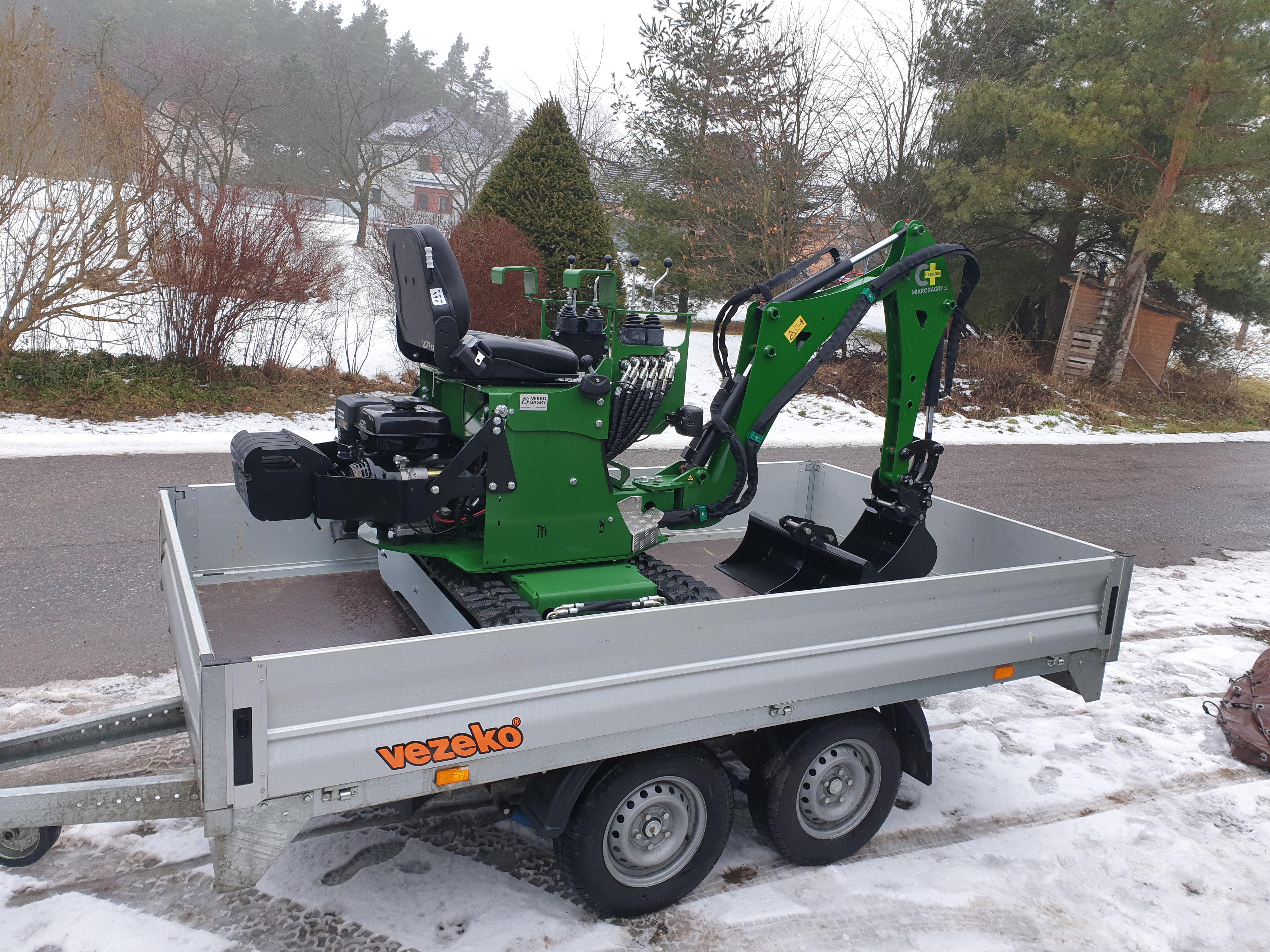 Půjčovna mini bagrů foto 1