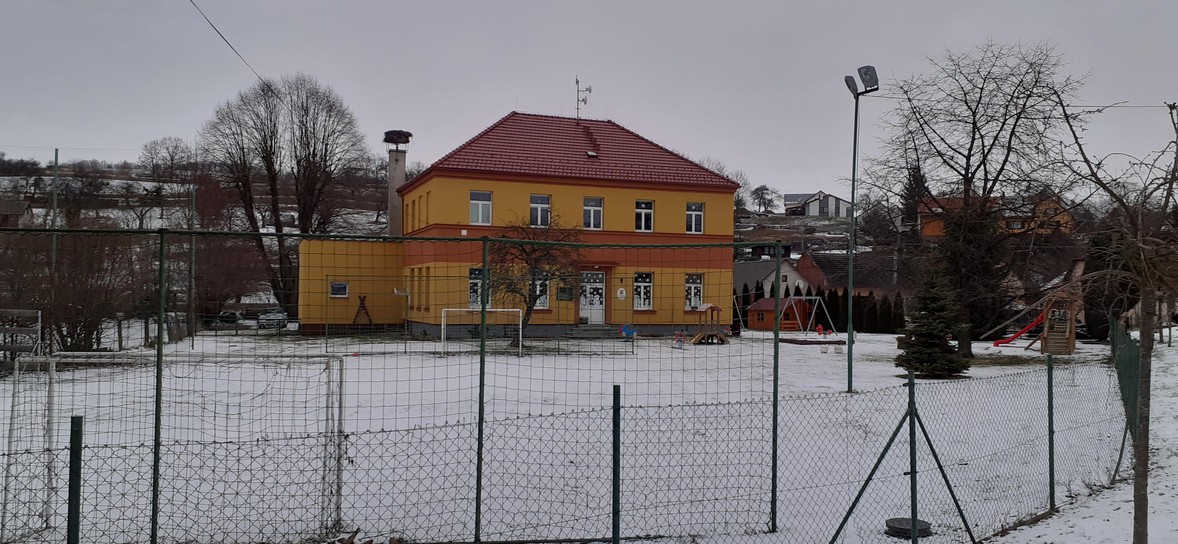 Místní knihovna Milotice nad Bečvou foto 2