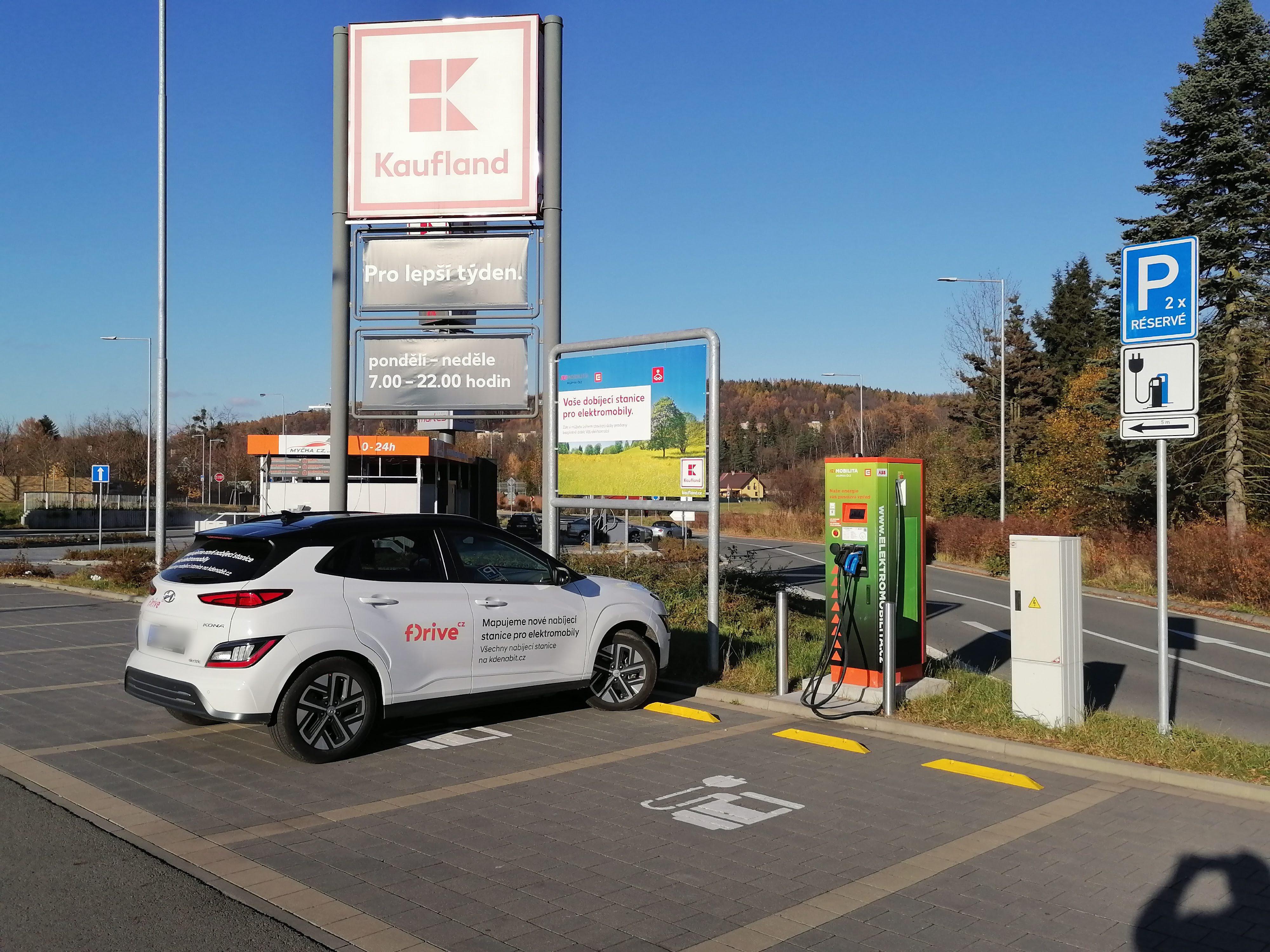 Nabíjecí stanice ČEZ