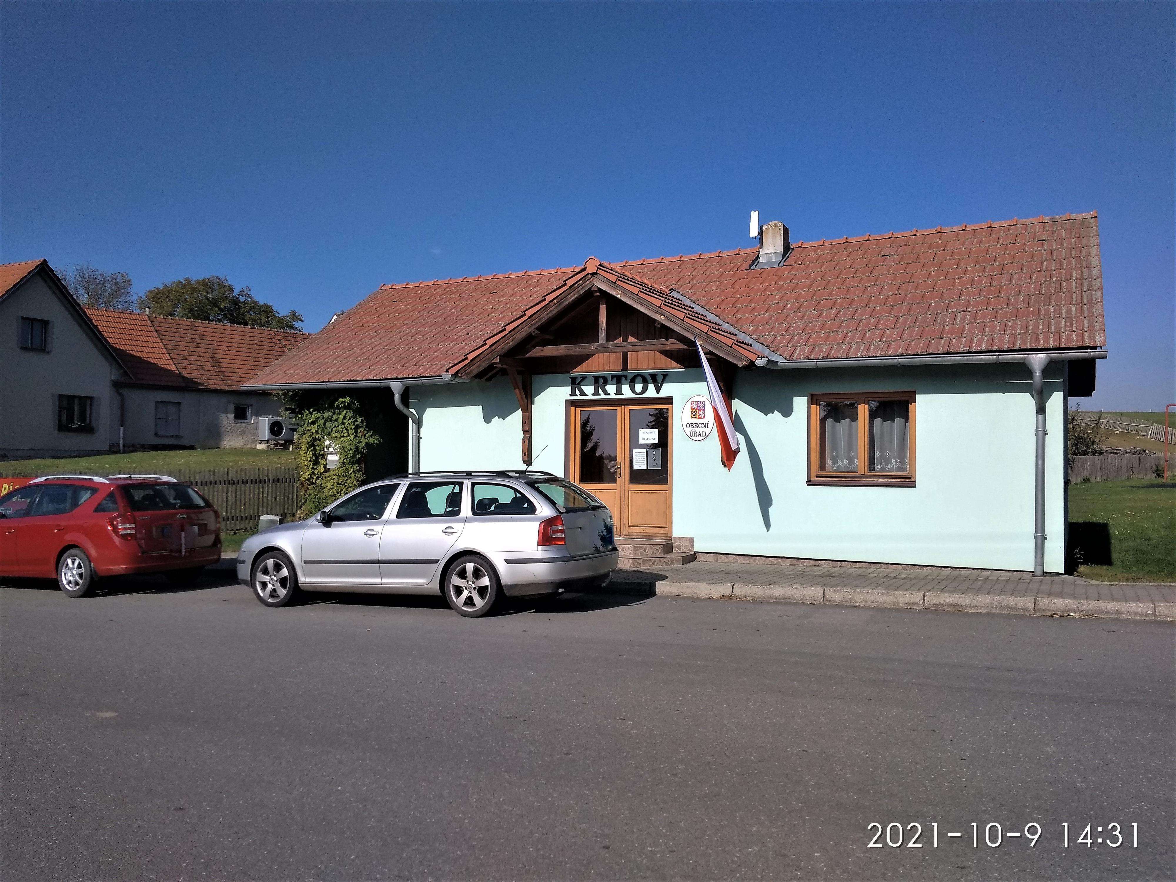 Krtov - obecní úřad foto 2