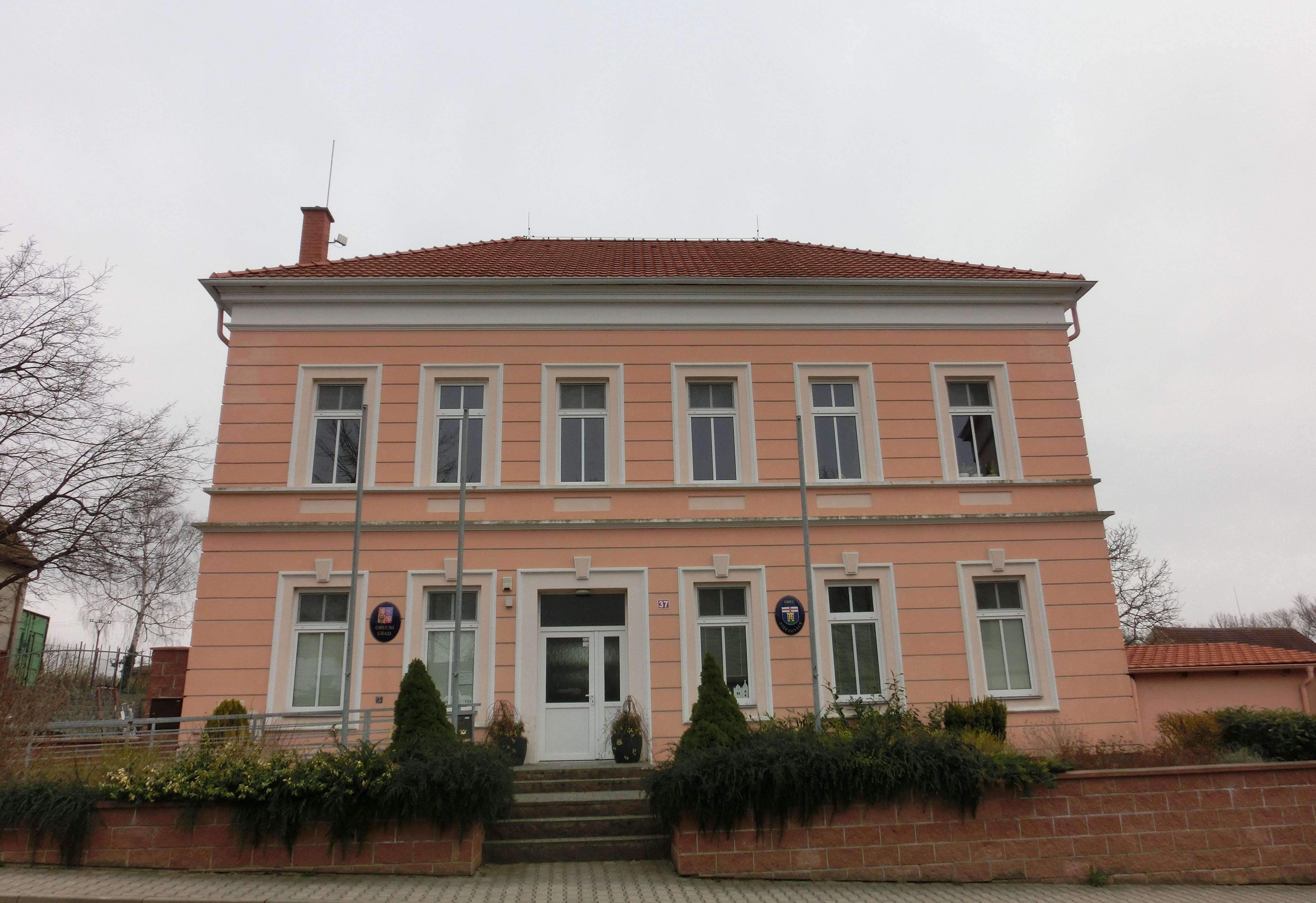 Siřejovice - obecní úřad foto 2