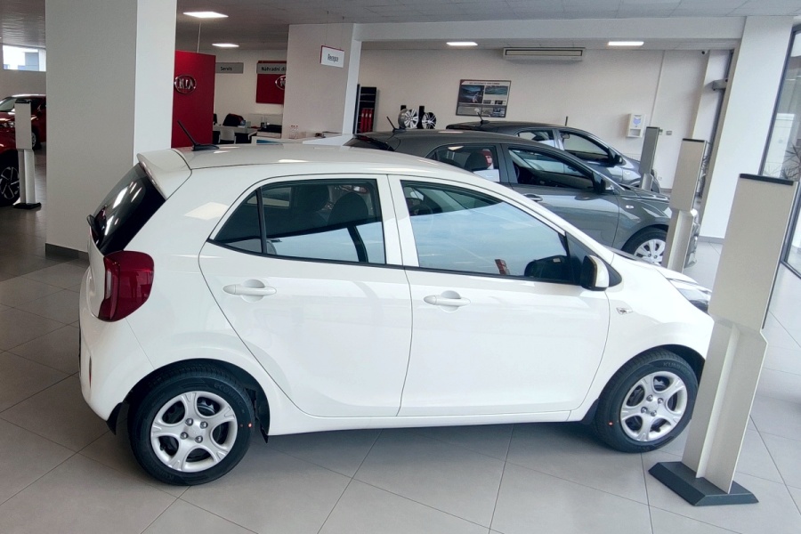 ČSAD Hodonín a.s. prodej a servis vozů Kia foto 4