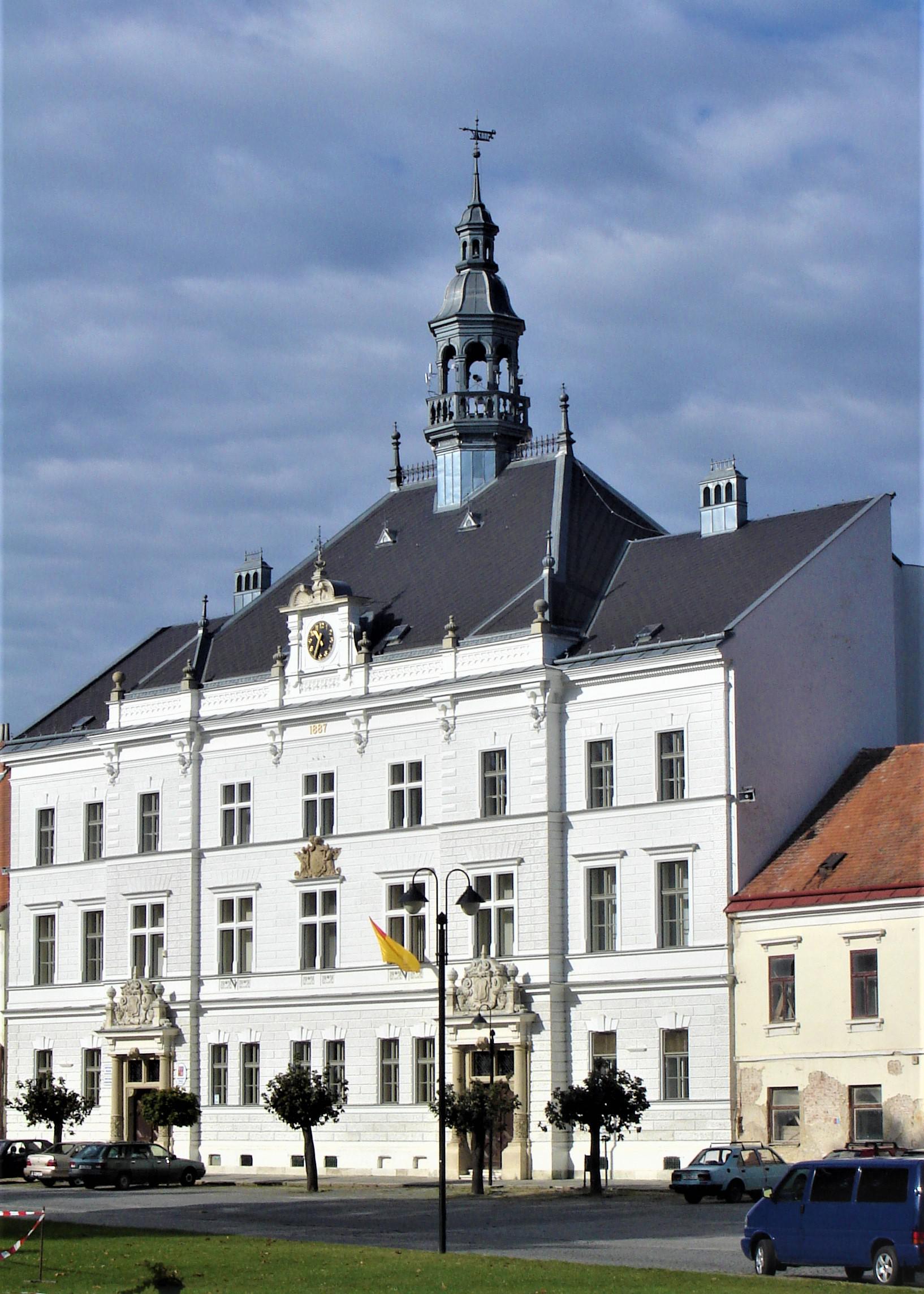 Valtice - městský úřad foto 5