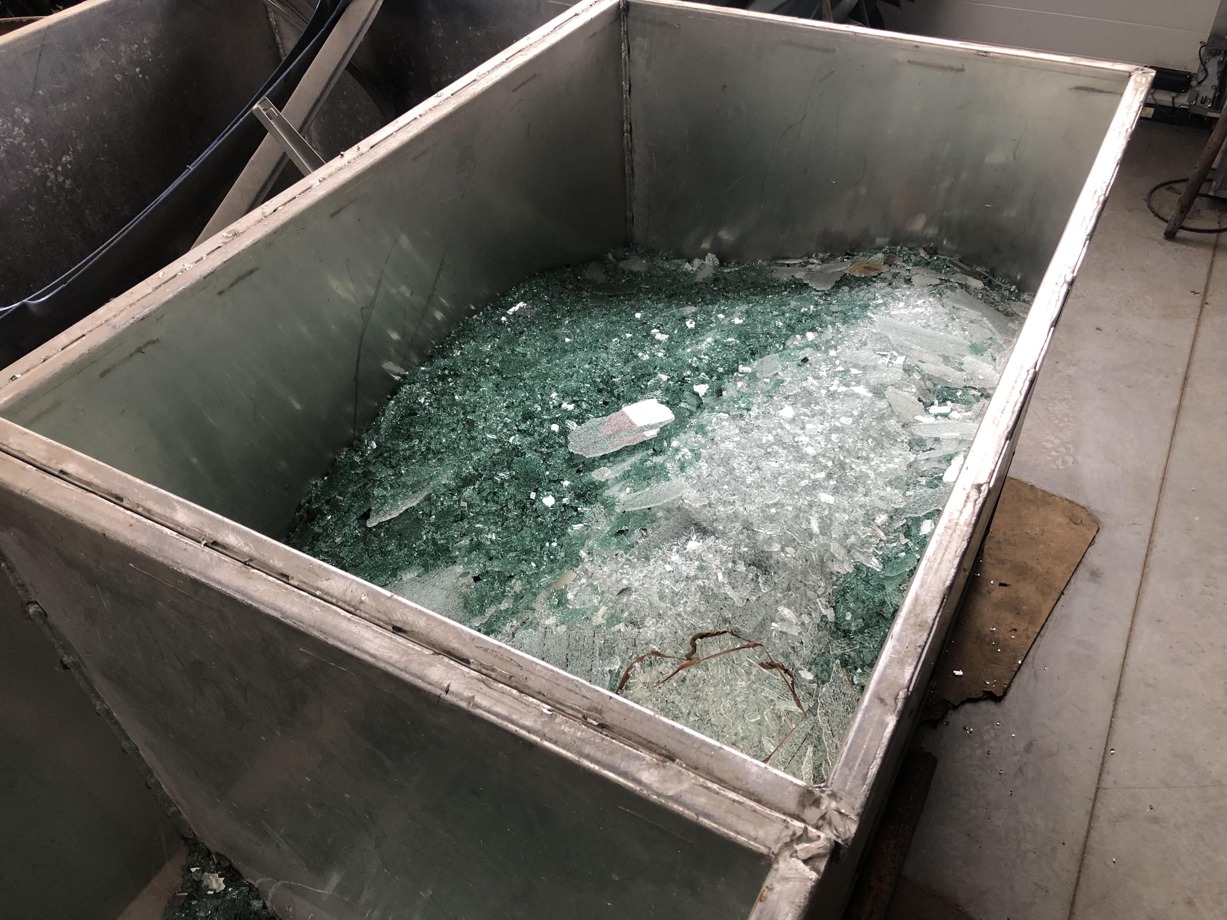 Ekologická likvidace vozidel Praha foto 4