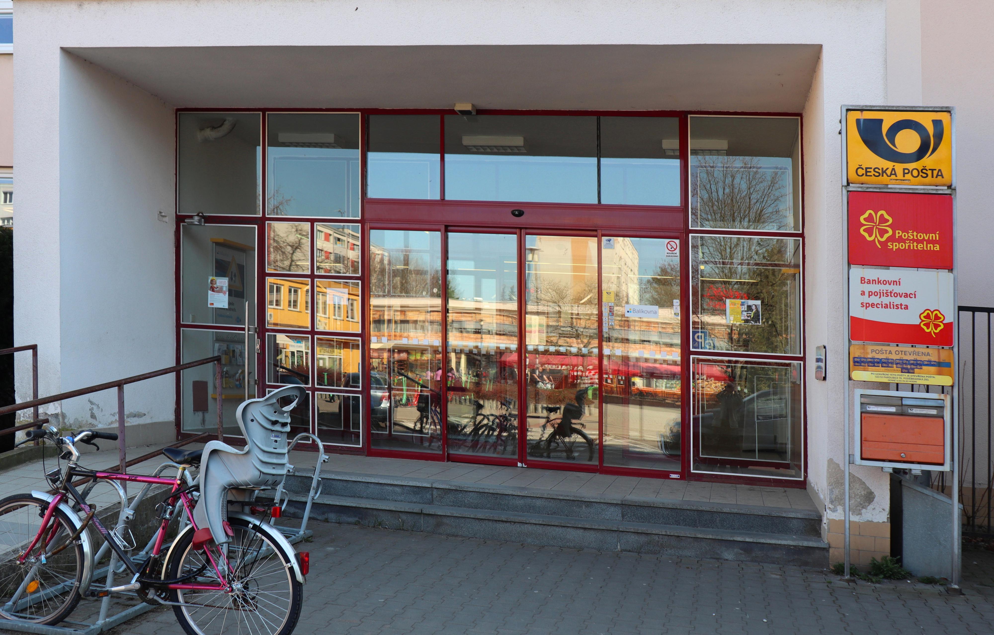 Pošta Pardubice 9 foto 4