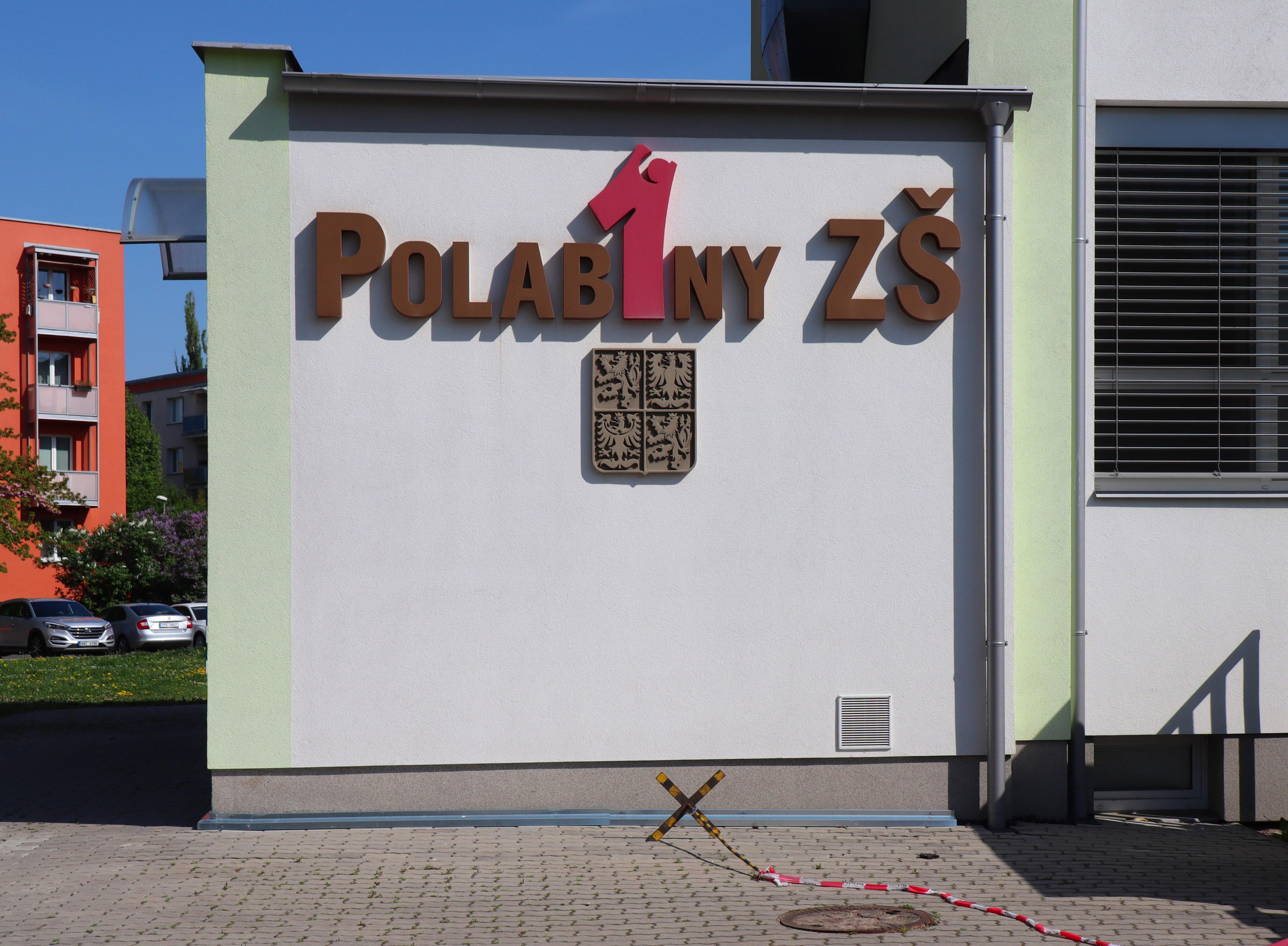 ZŠ Pardubice-Polabiny, Družstevní foto 3
