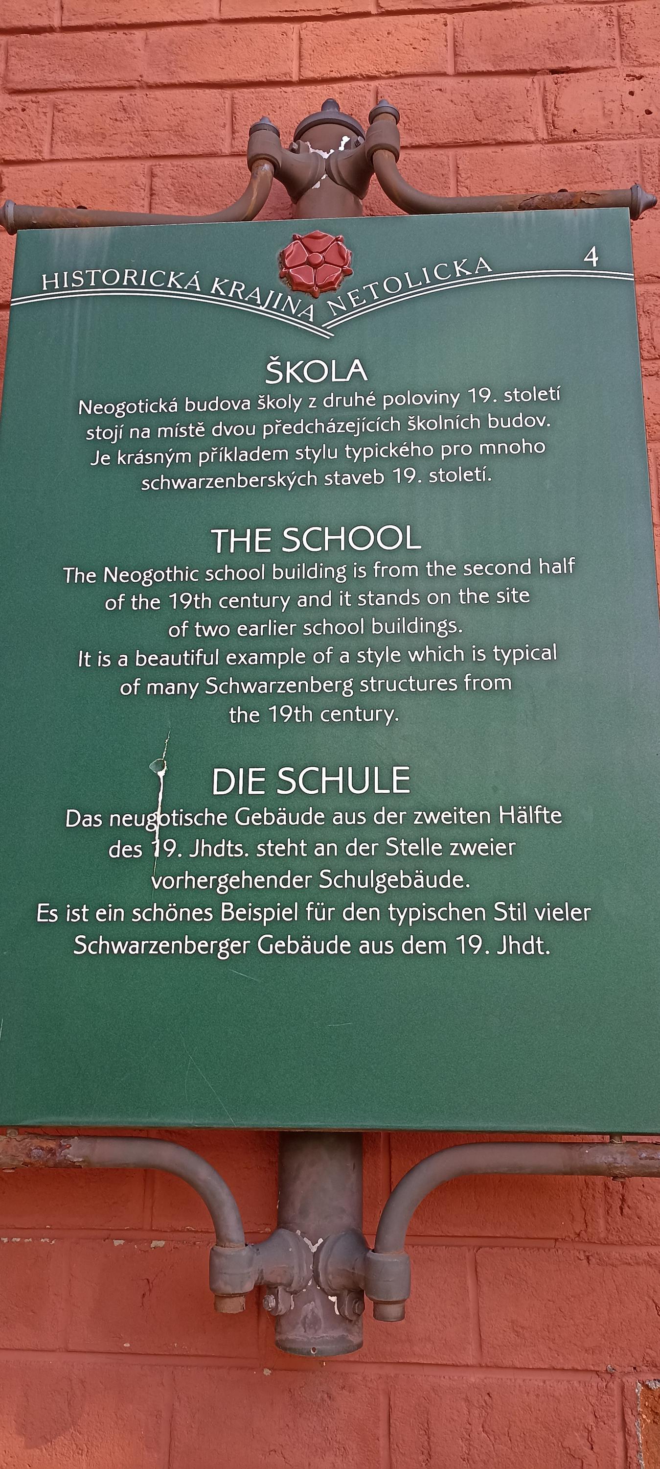Městská knihovna Netolice foto 3