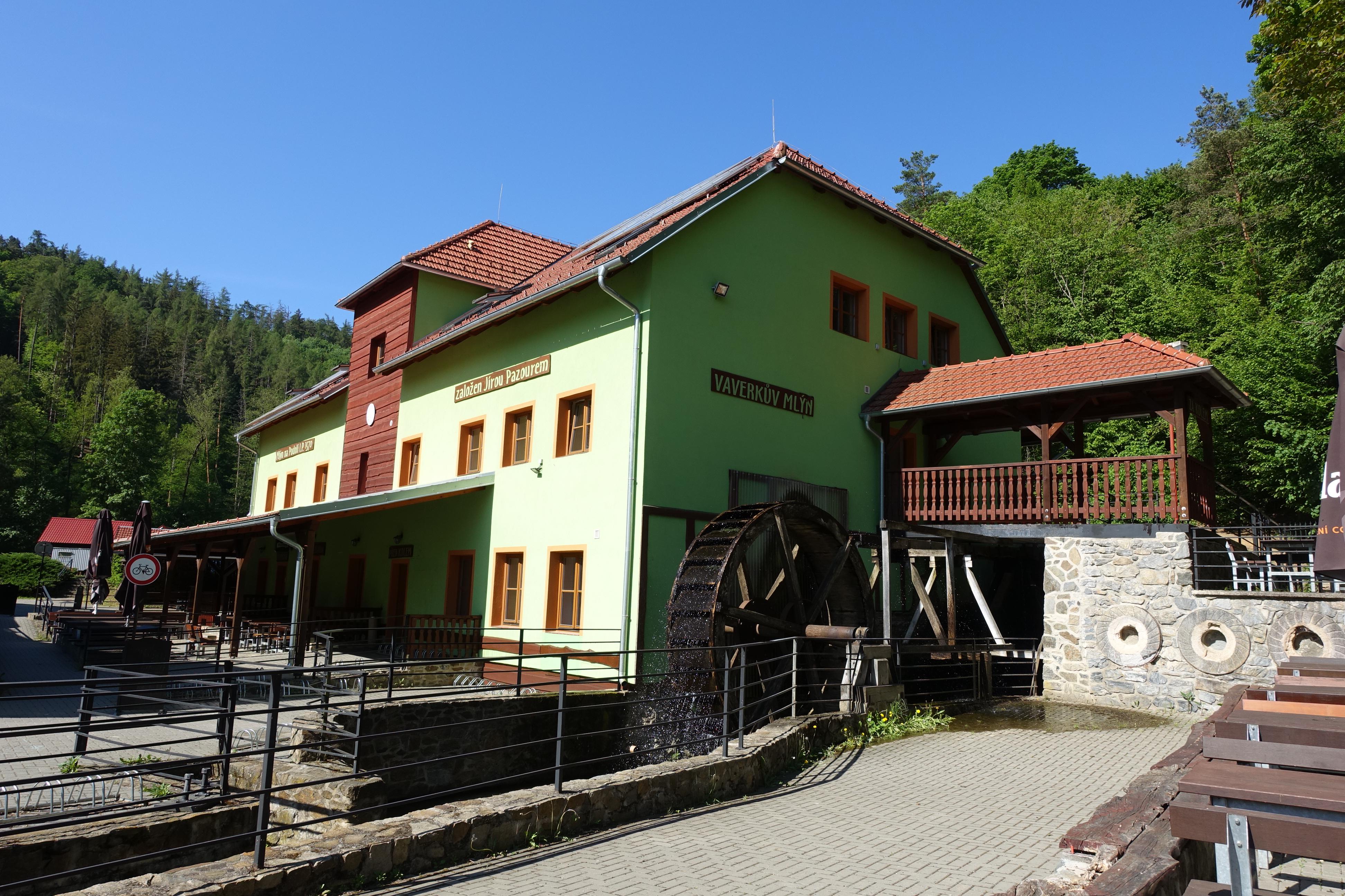 Restaurace Hálův mlýn foto 5