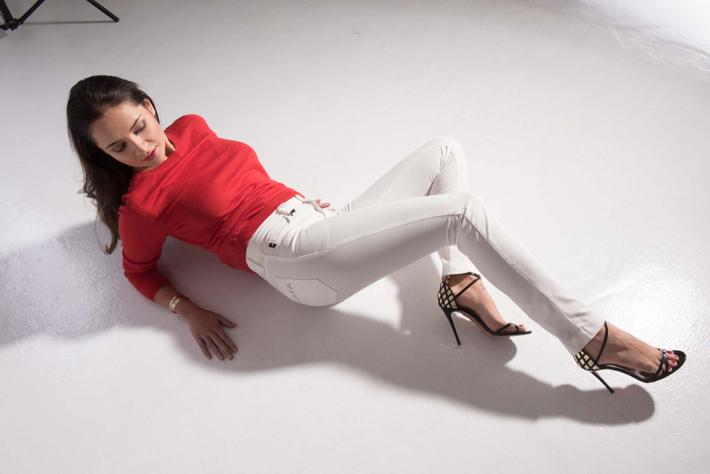 AGATA jeans foto 2