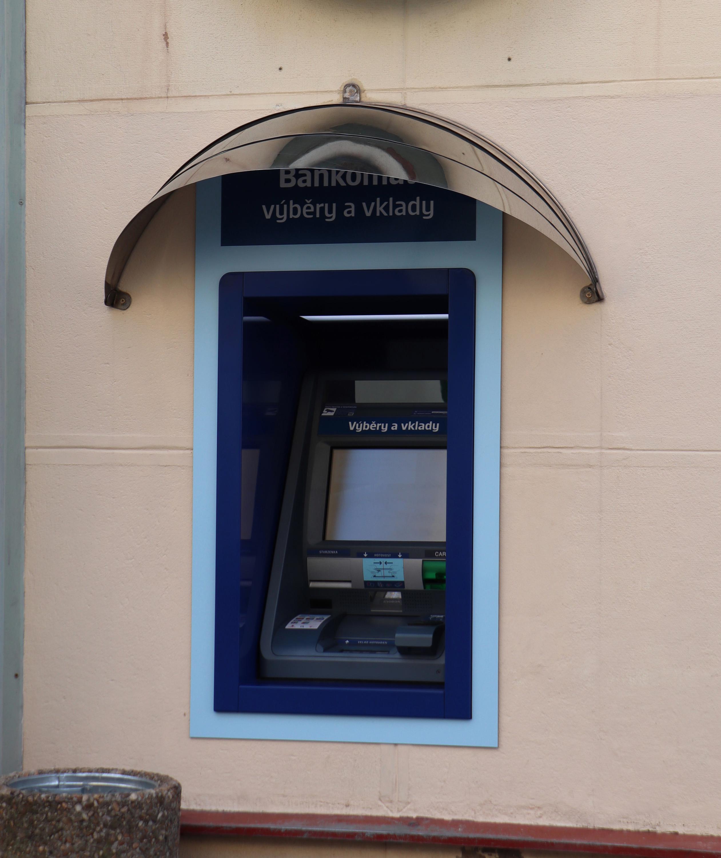 Bankomat České spořitelny foto 2