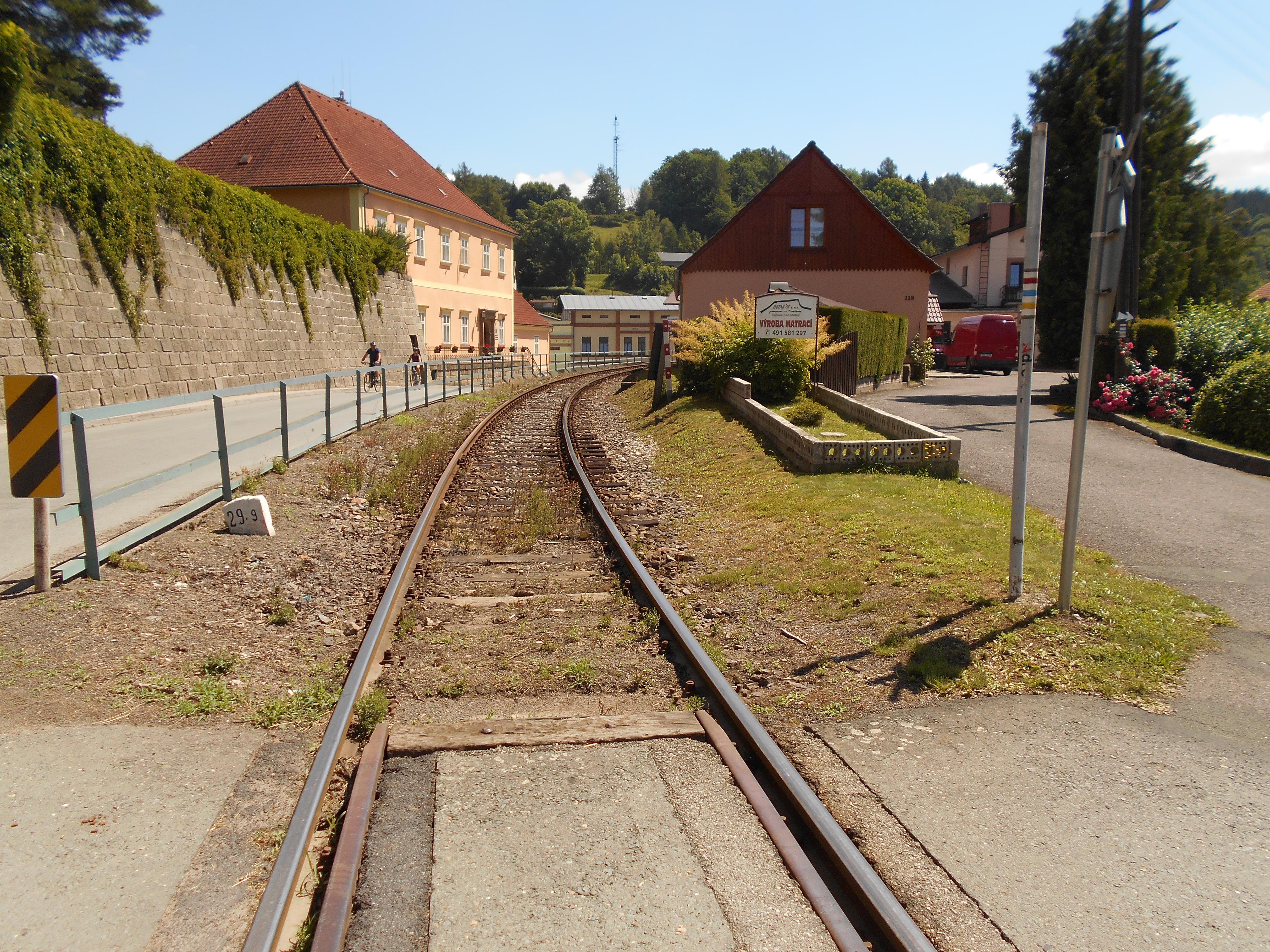 Městská knihovna v Teplicích nad Metují foto 5