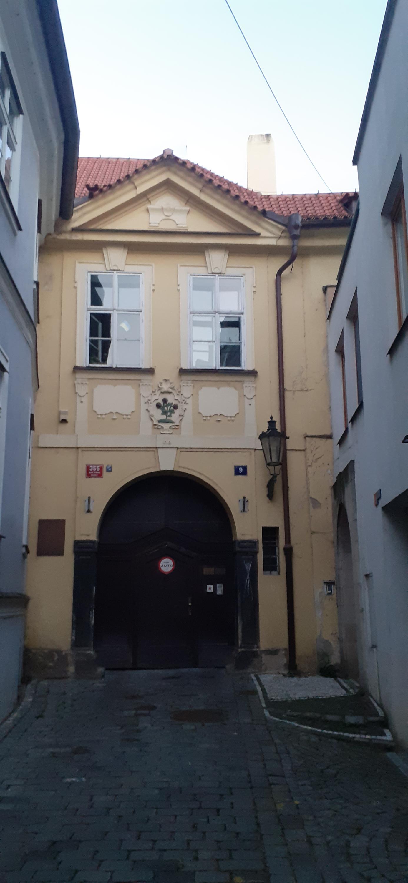 Knihovna Ústavu pro soudobé dějiny AV ČR foto 2