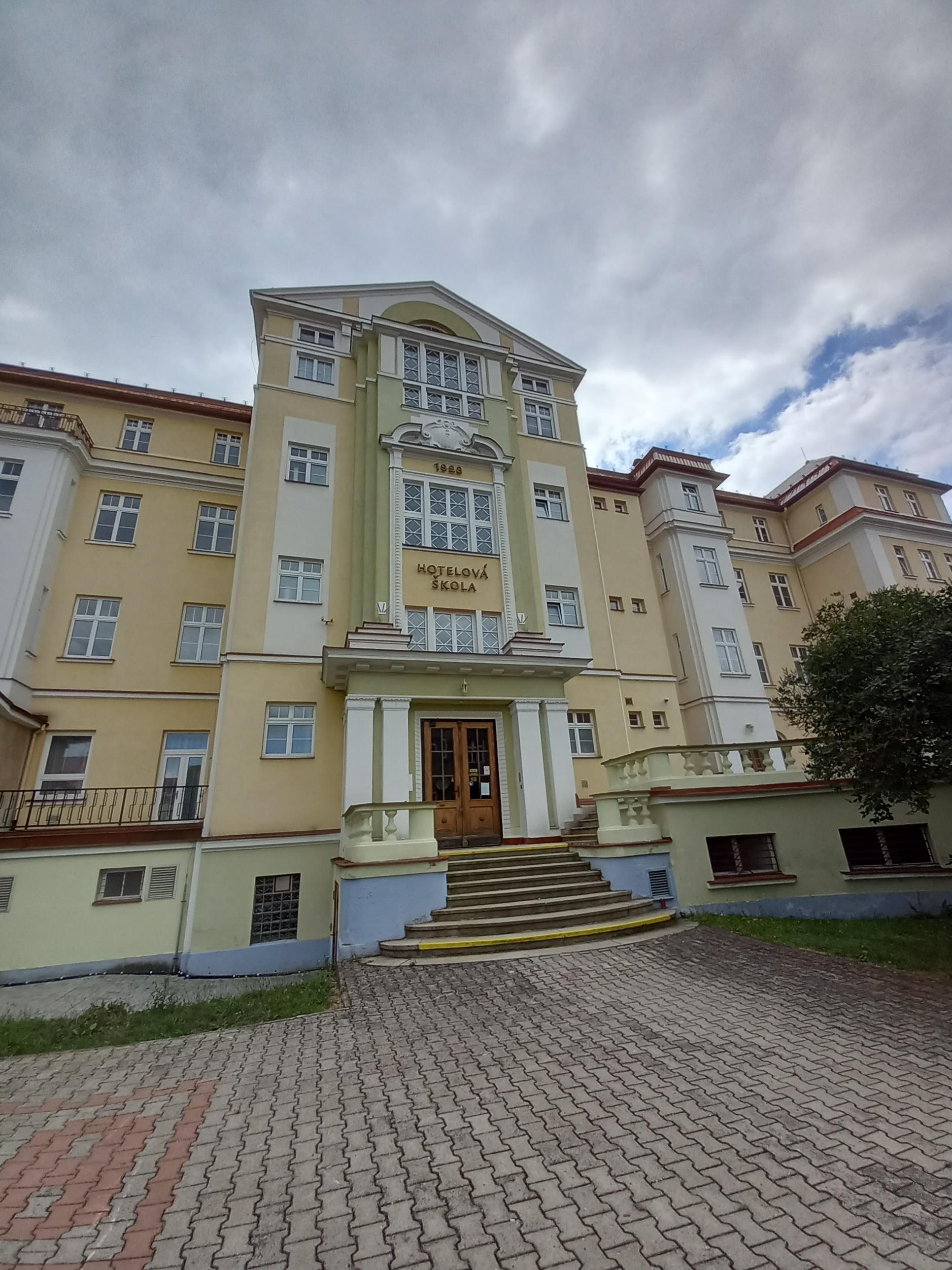 Hotelová škola Mariánské Lázně foto 6