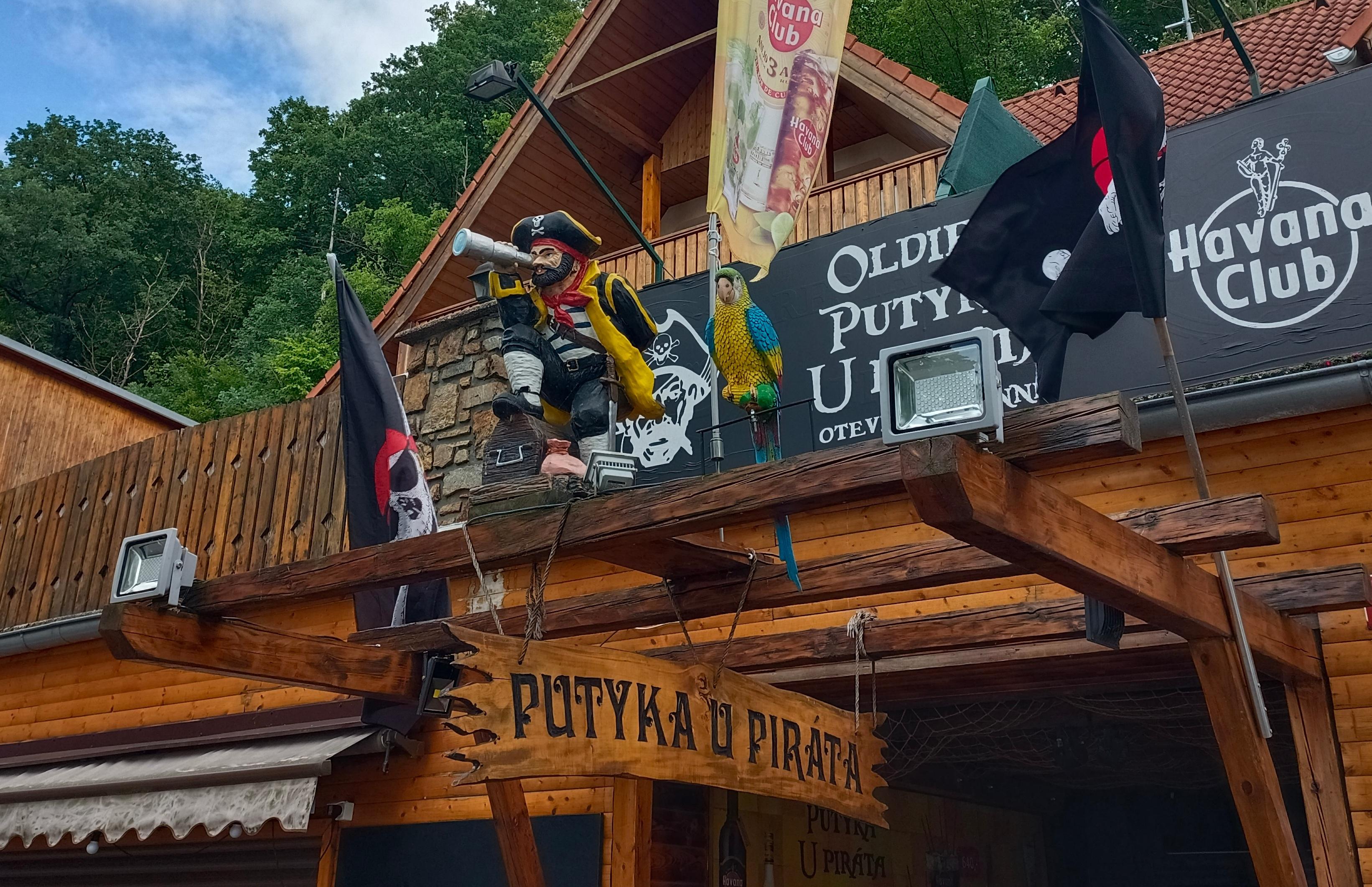 Putika U piráta foto 3