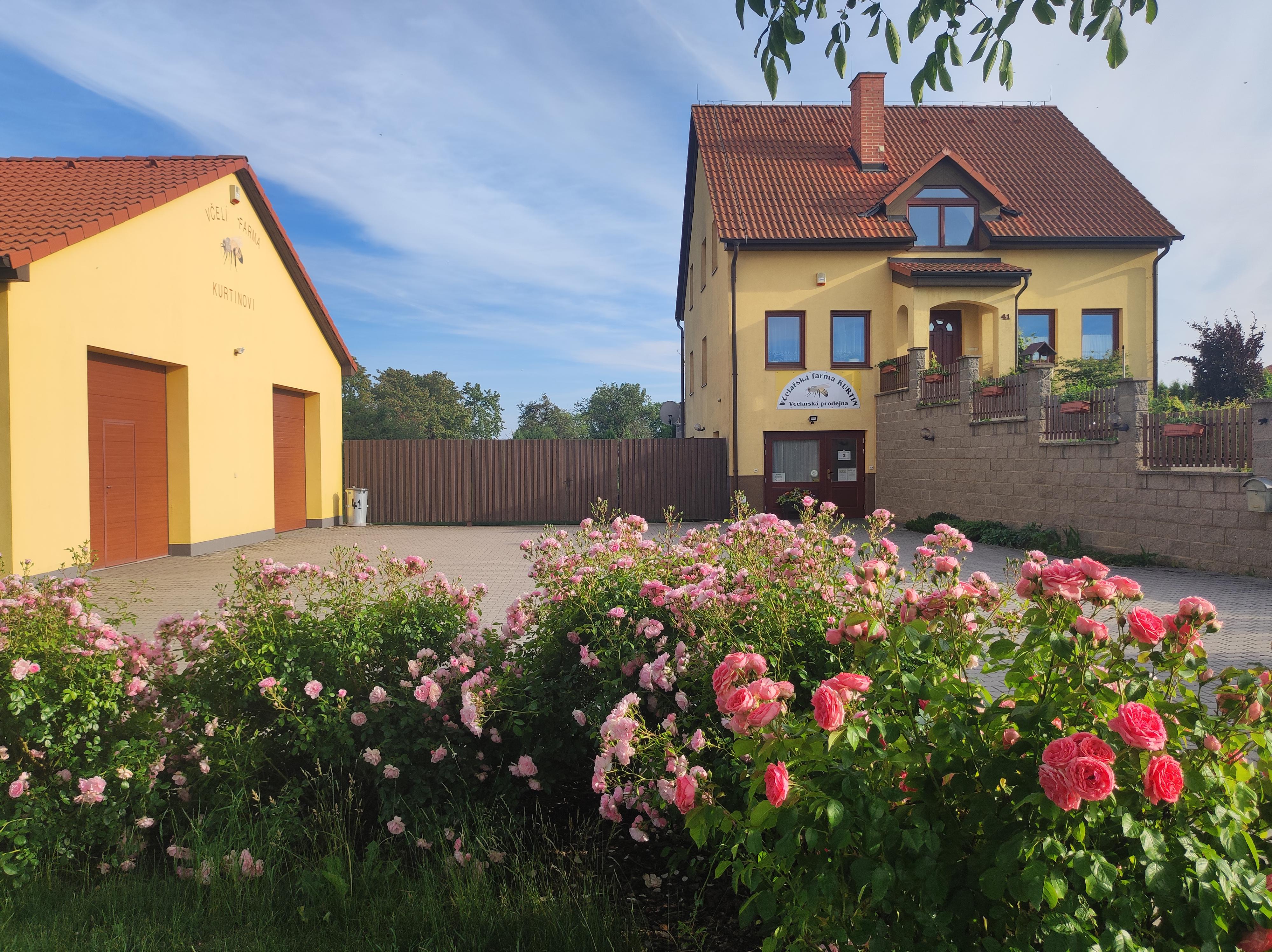 Včelařská farma Kurtin