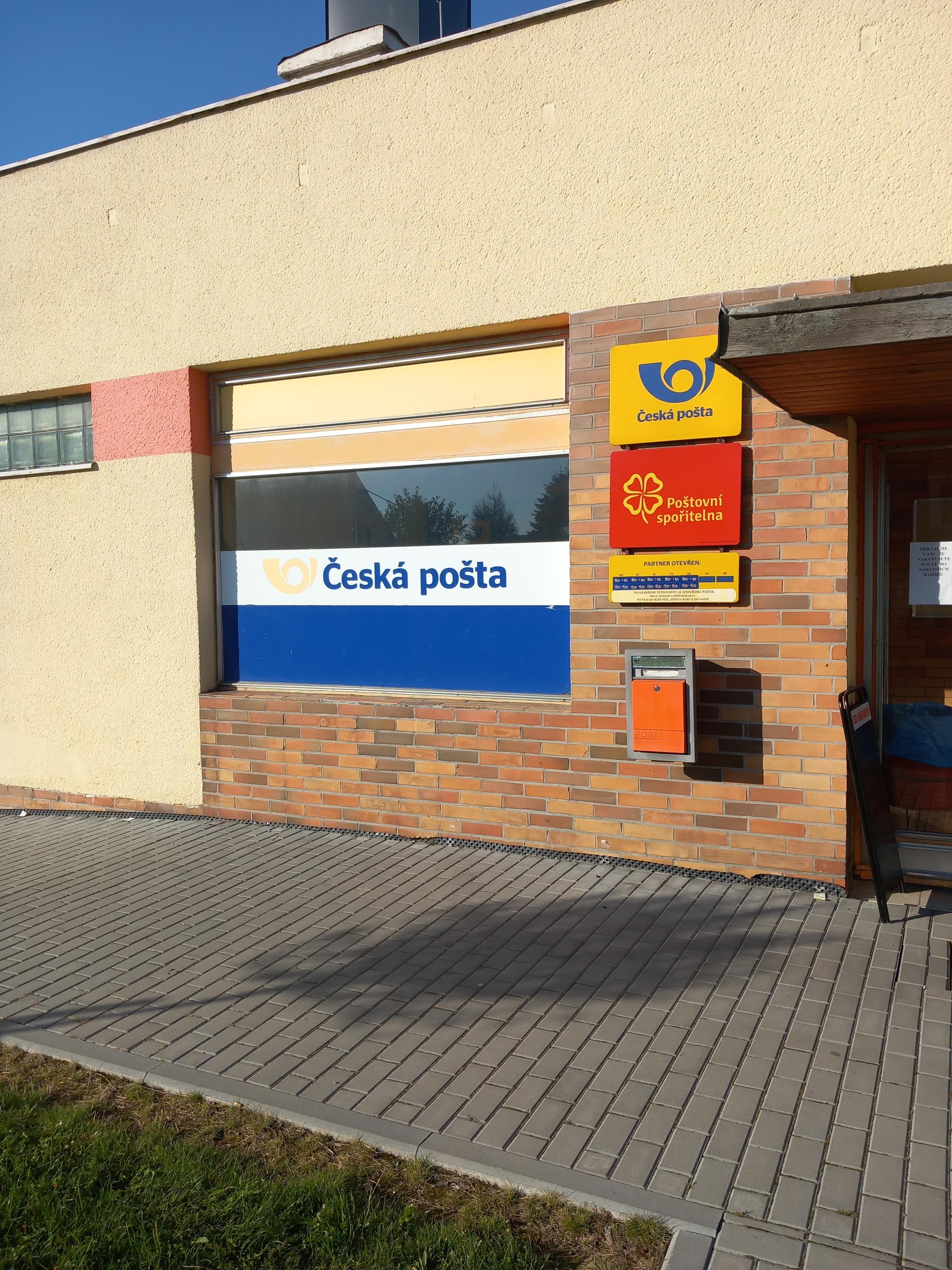 Pošta Uhelná foto 2
