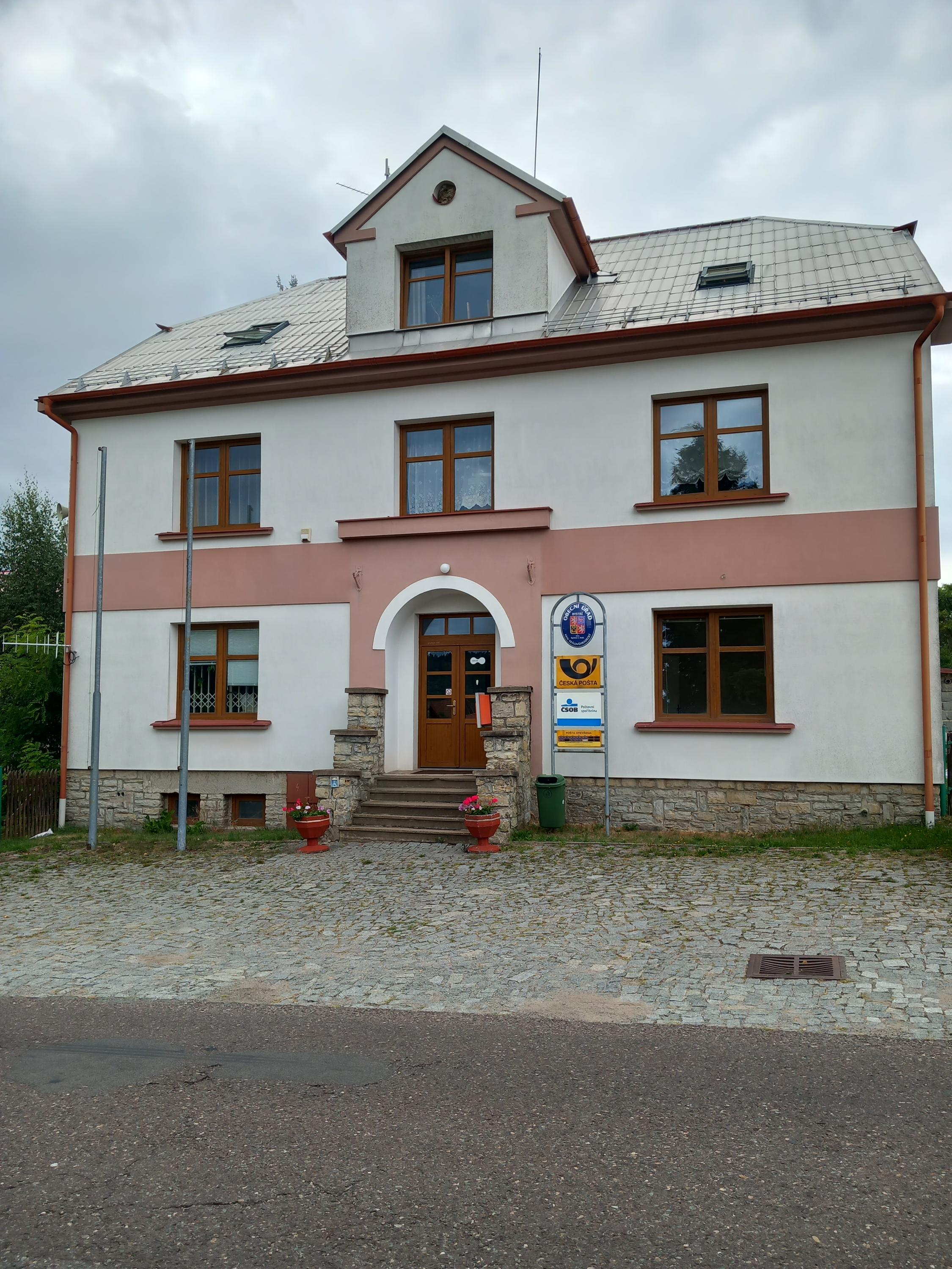 Bystré - obecní úřad foto 2