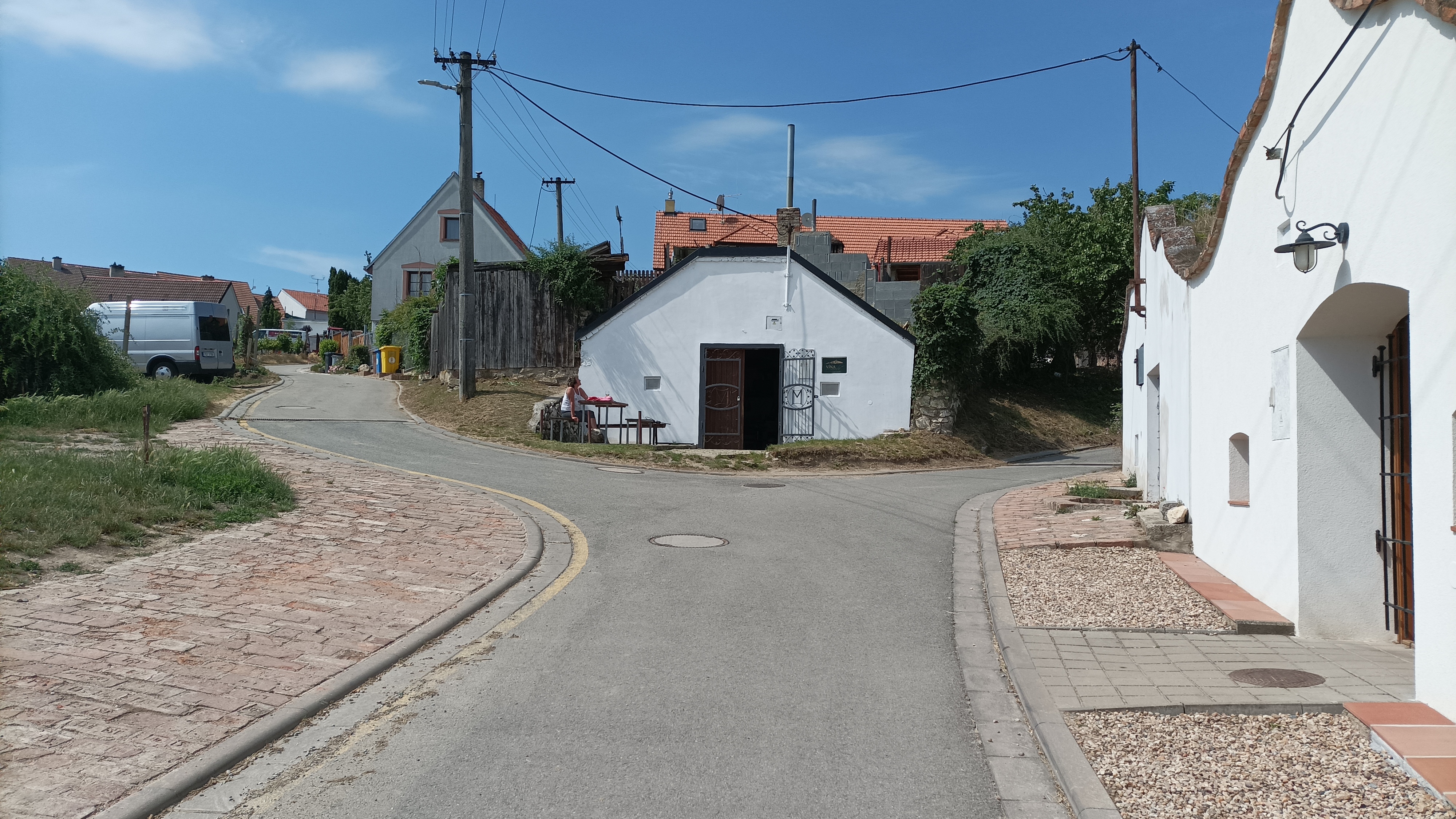 František Marada - prodej vína foto 2