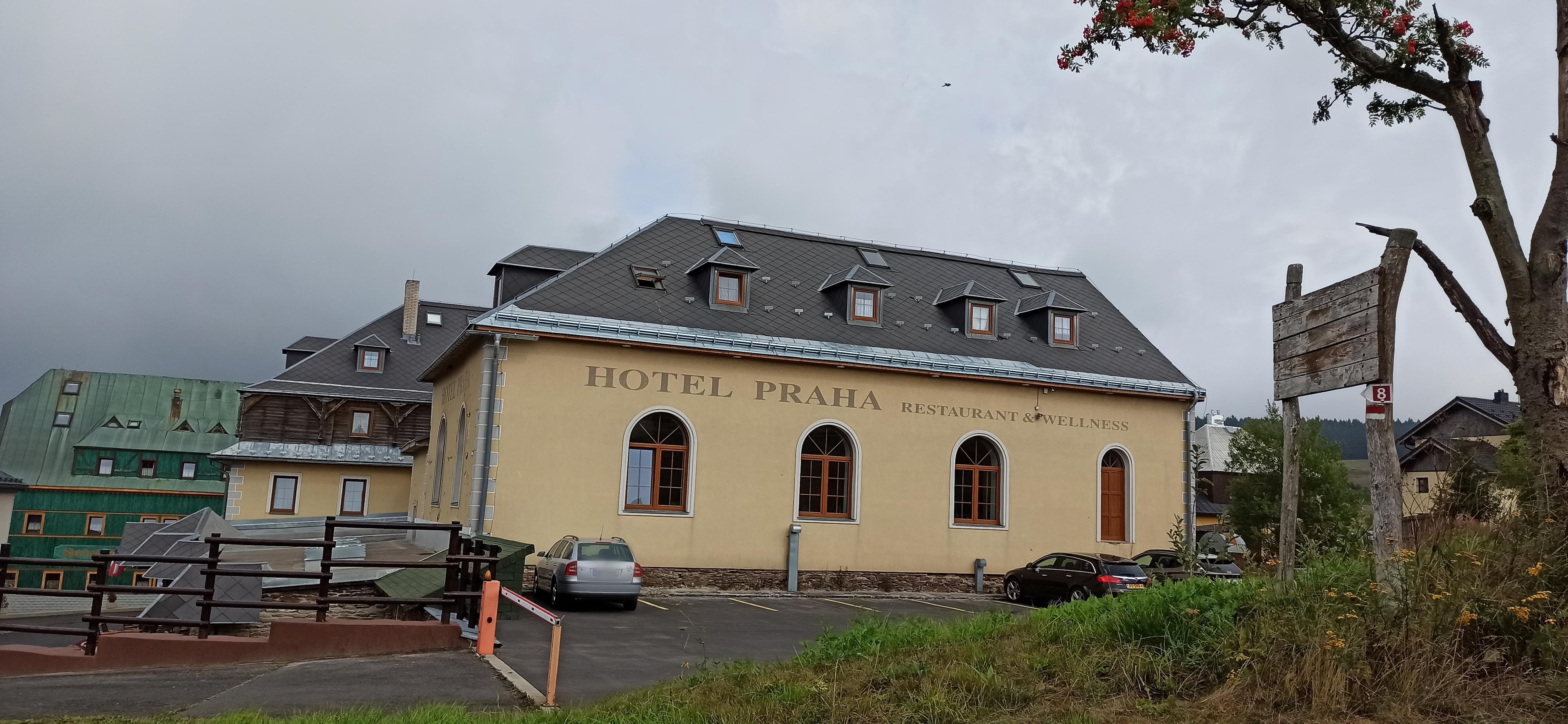 Restaurace Hotelu Praha foto 3