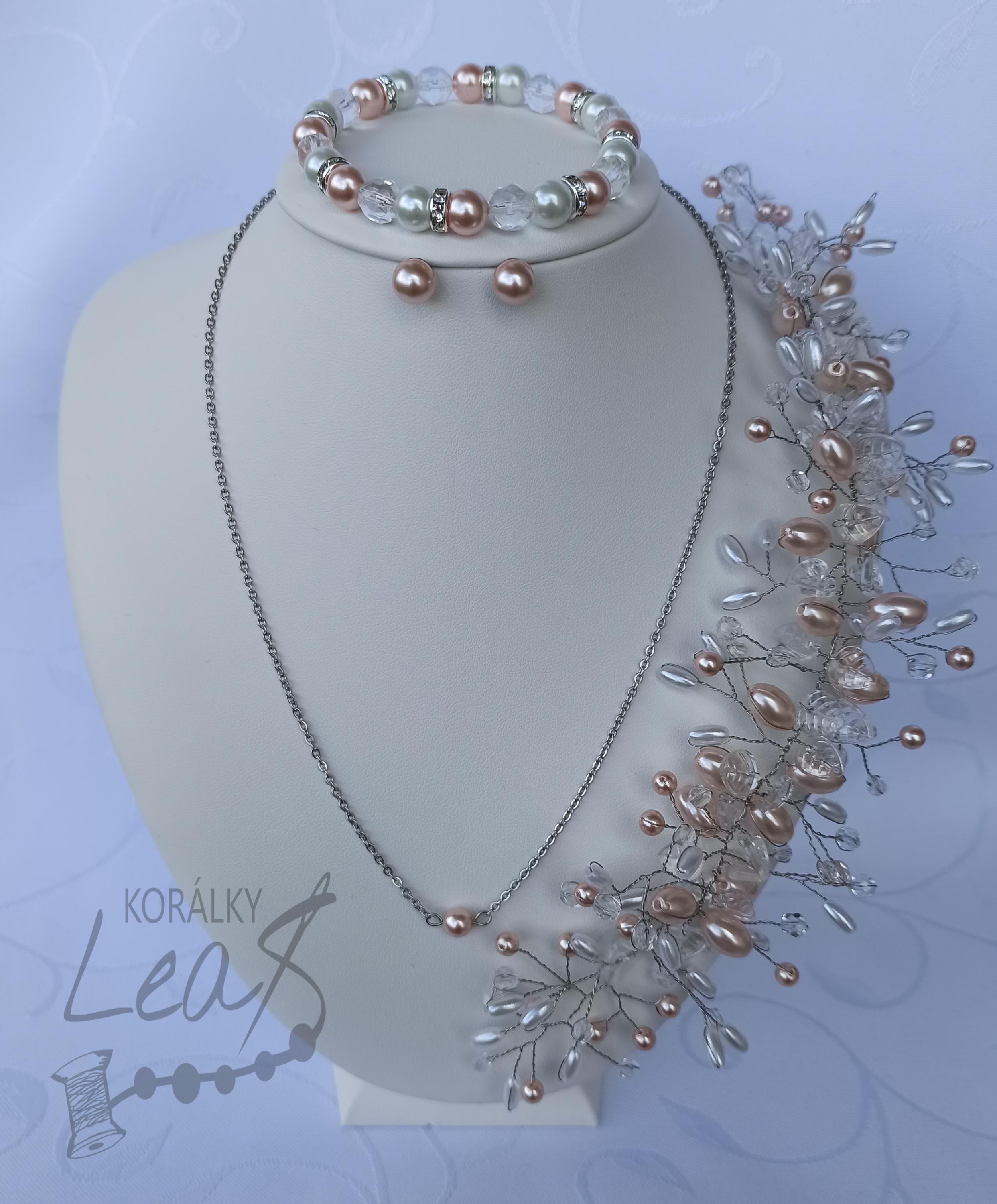Leona Synková - Korálky Lea - šperky a dekorace tvořené s láskou foto 3