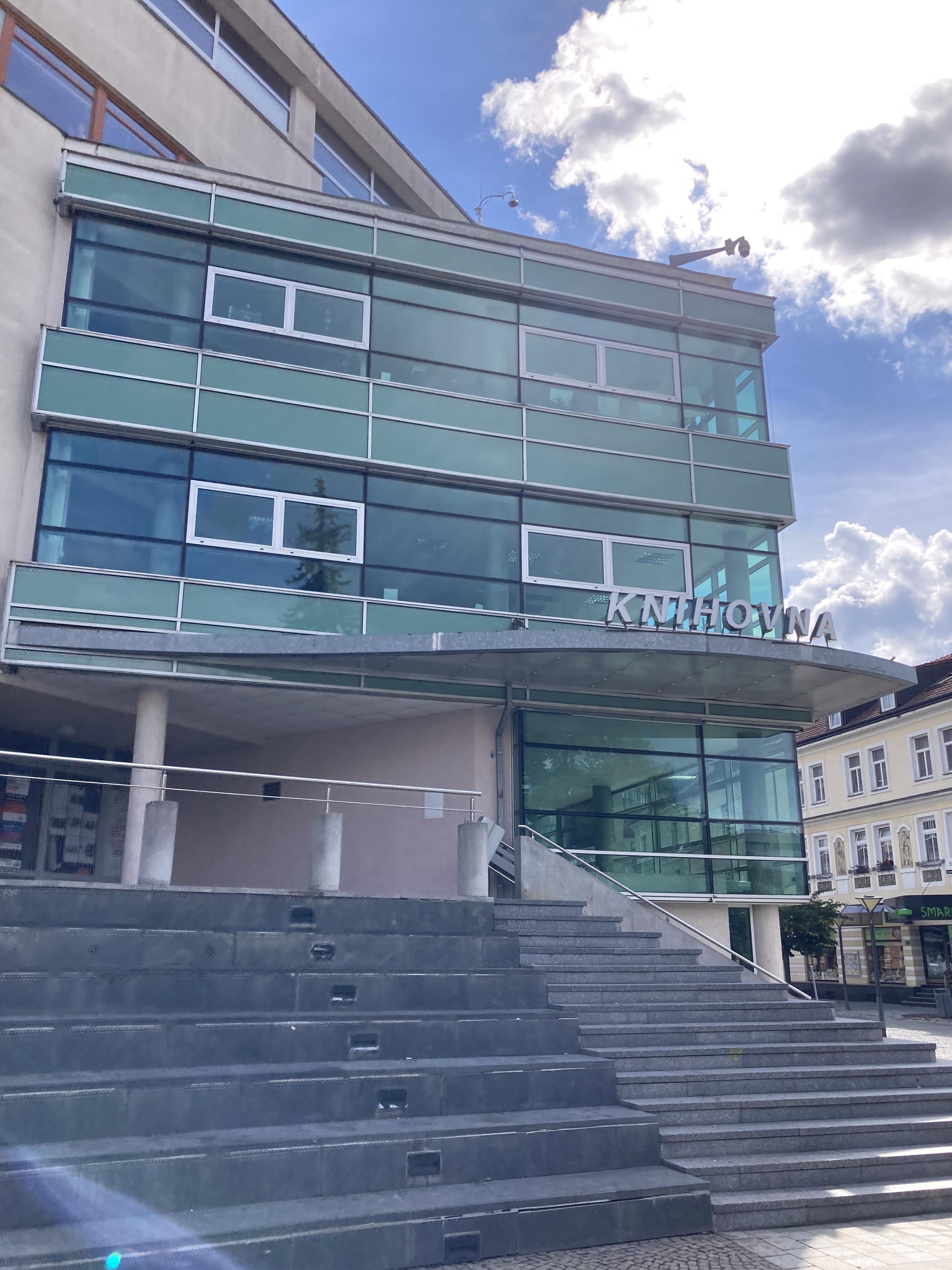 Masarykova veřejná knihovna Vsetín foto 3