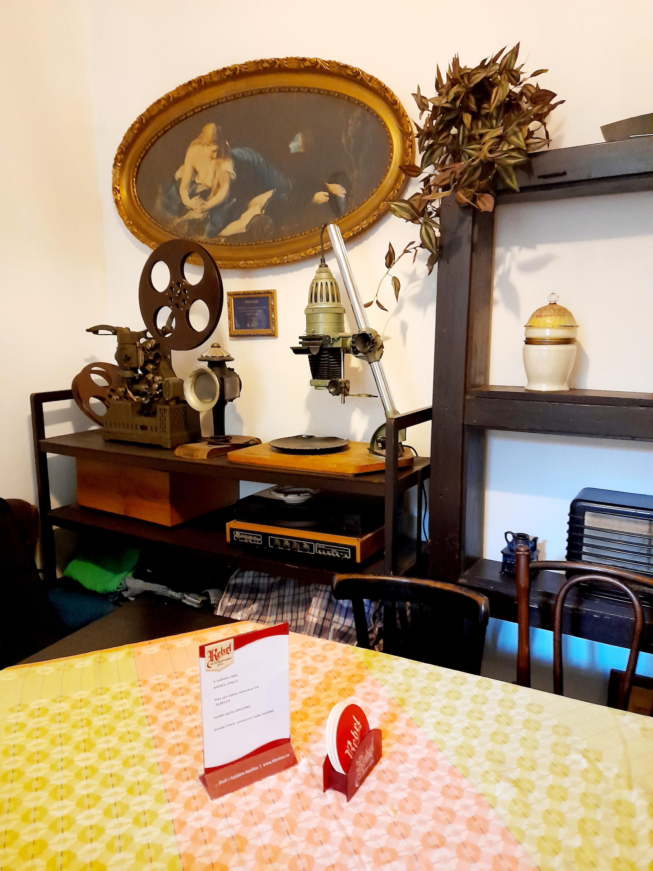 Salmovská literární kavárna foto 4