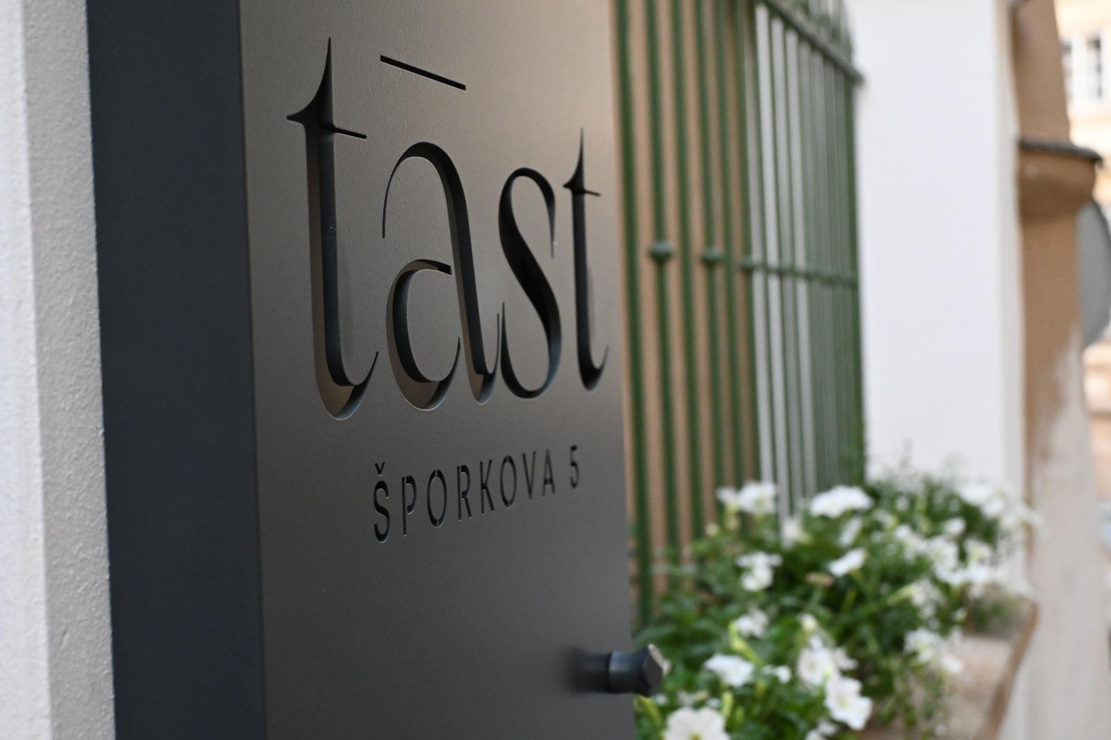 tāst restaurant foto 3