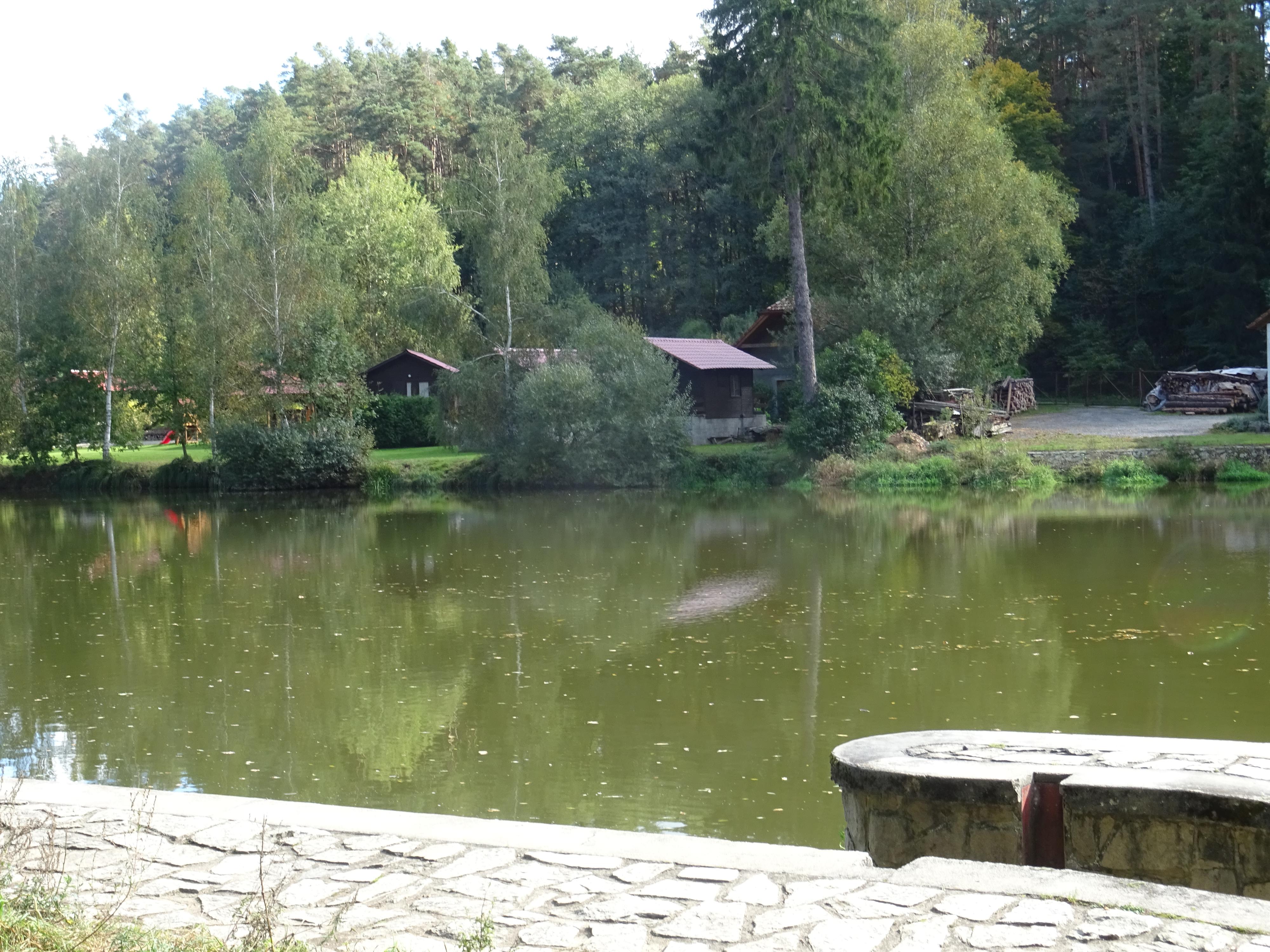 Chatový kemp Červený mlýn foto 2