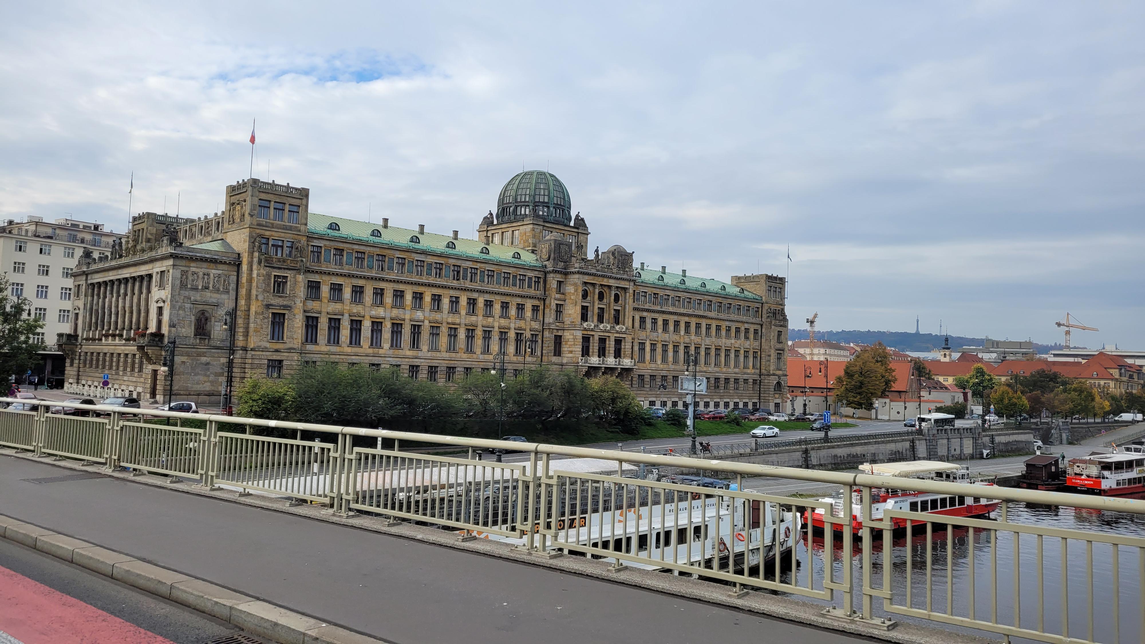 Ministerstvo průmyslu a obchodu foto 4