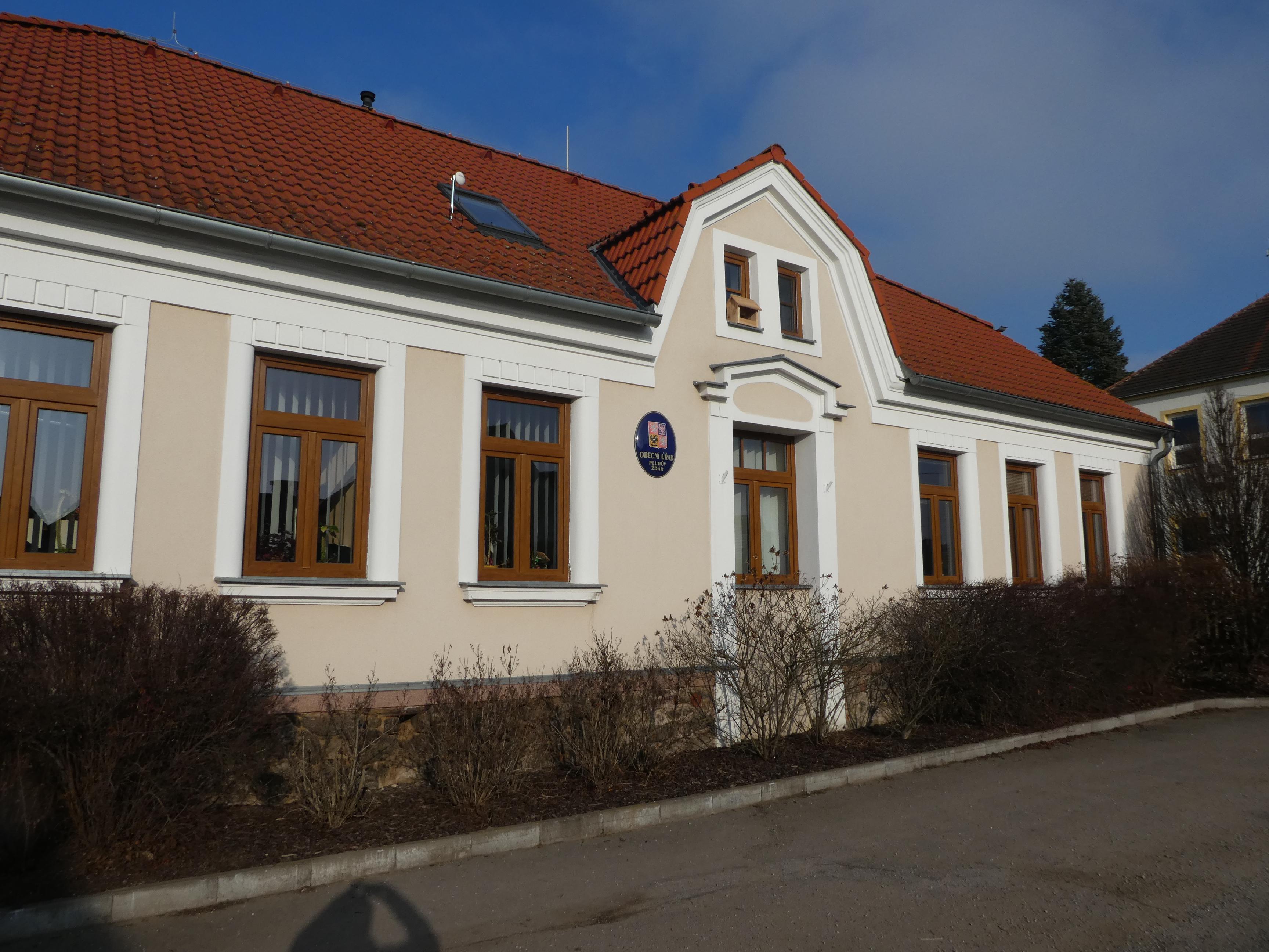 Pluhův Žďár - obecní úřad foto 4