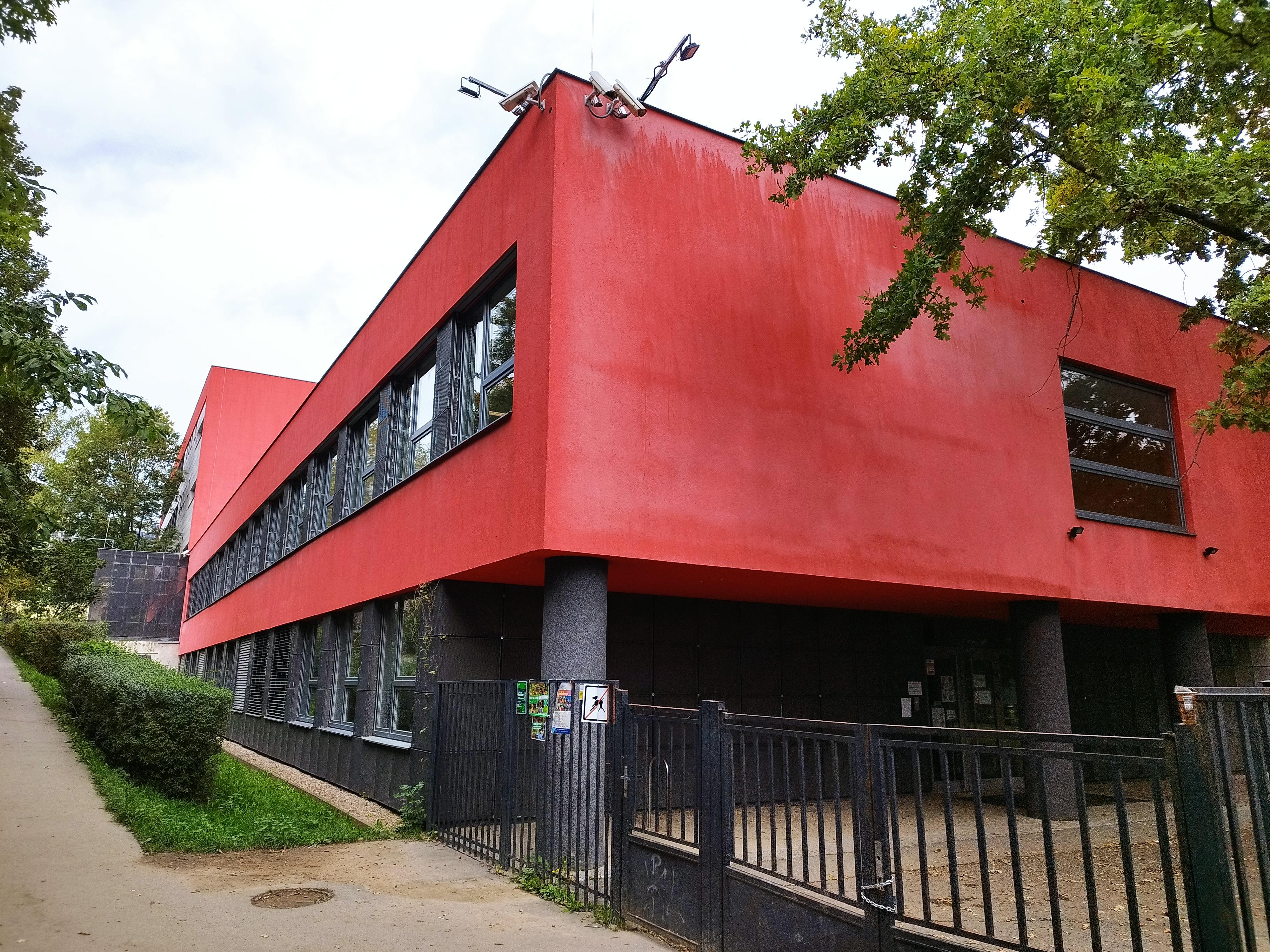 ZŠ s rozšířenou výukou jazyků Praha 4, K Milíčovu