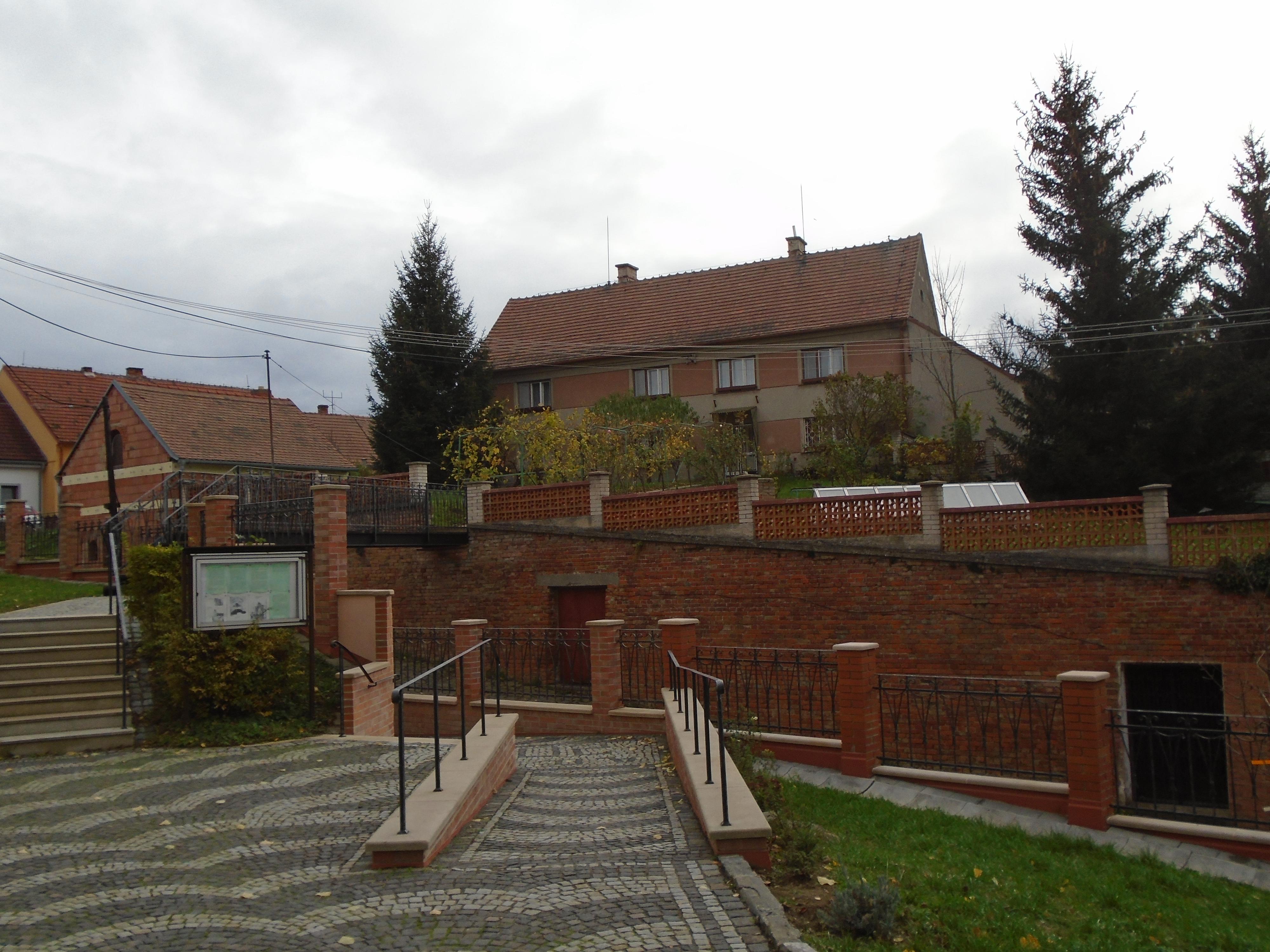 Římskokatolická farnost Mutěnice foto 2