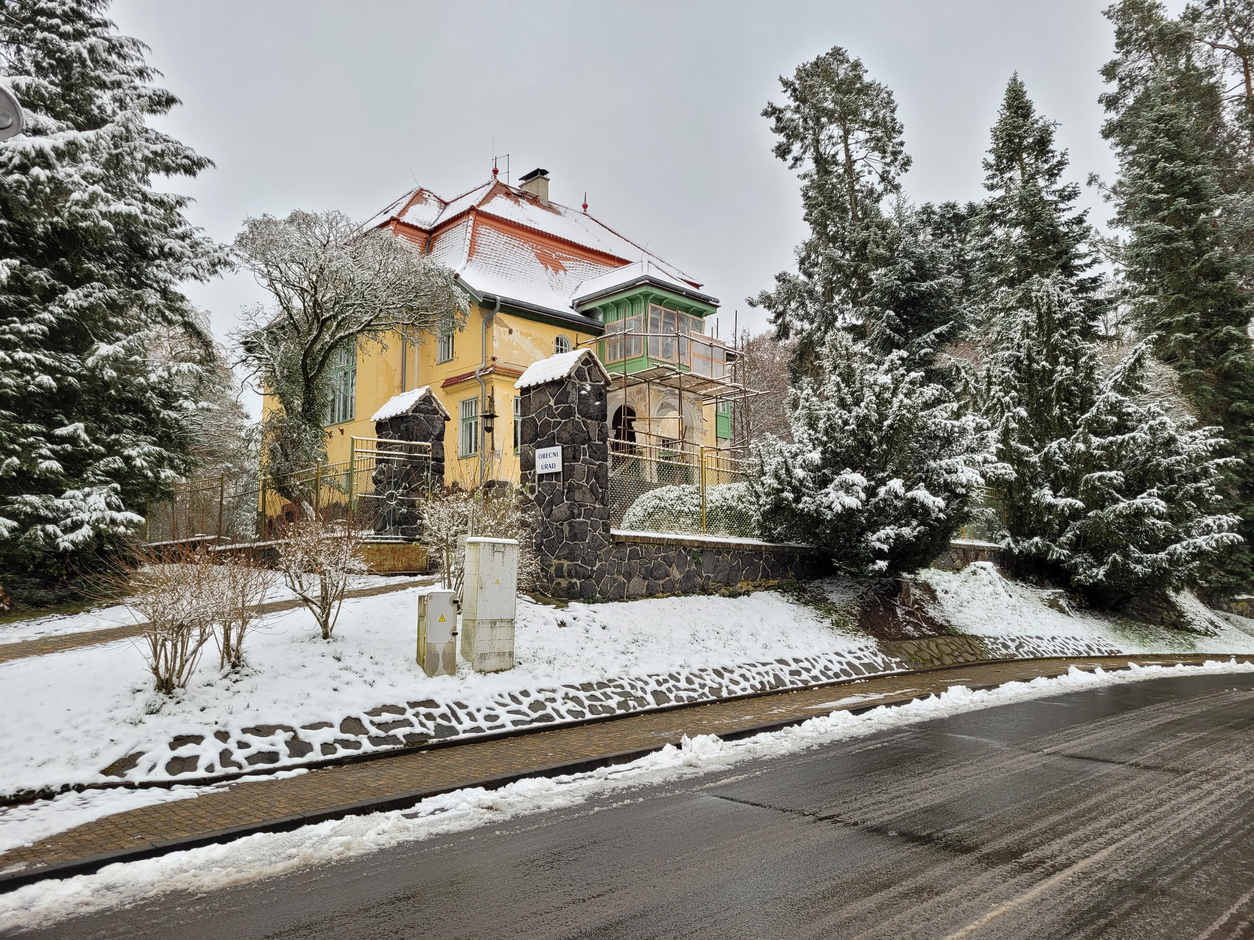 Konstantinovy Lázně  - obecní úřad foto 2