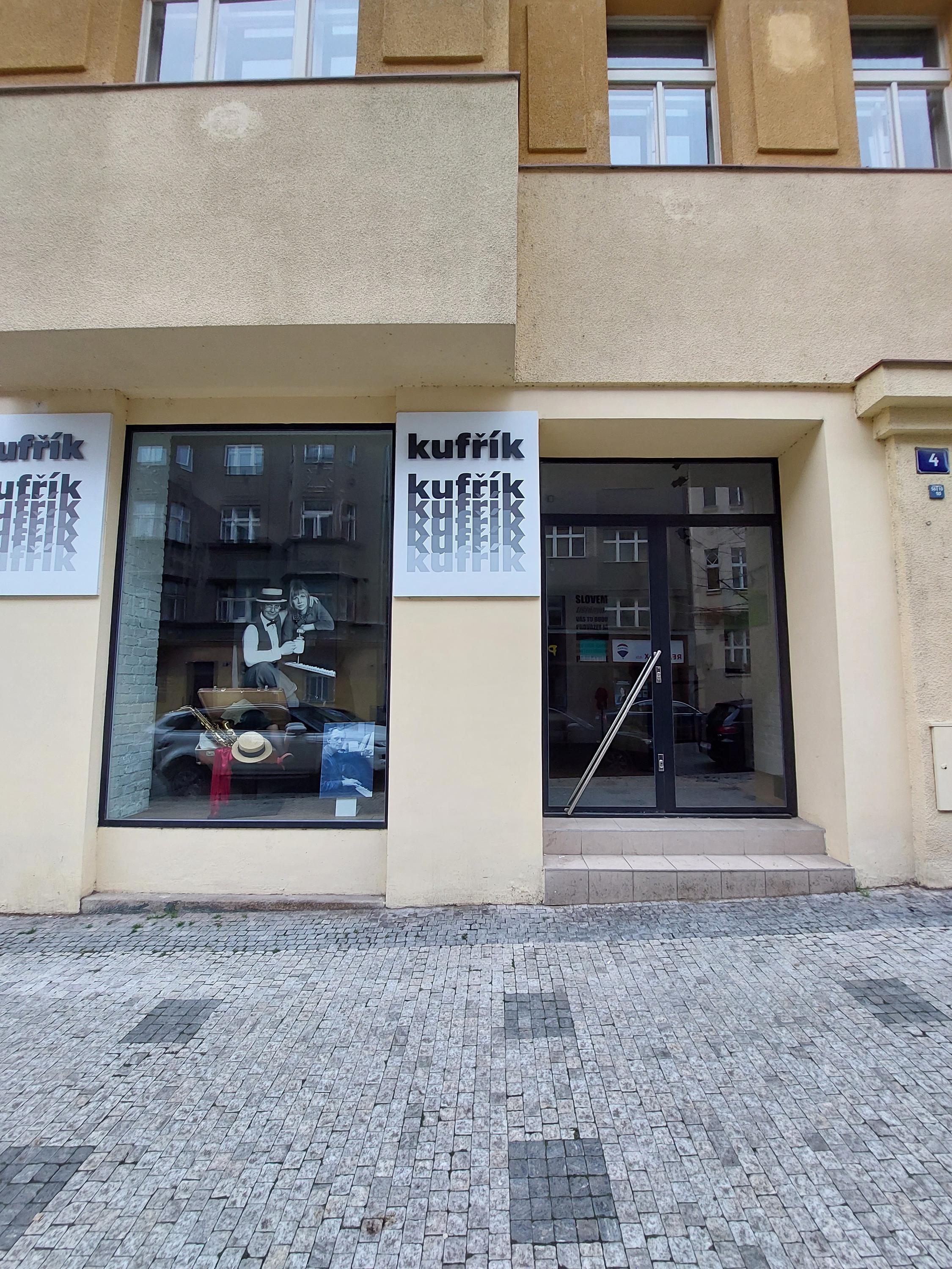 Kufřík foto 5