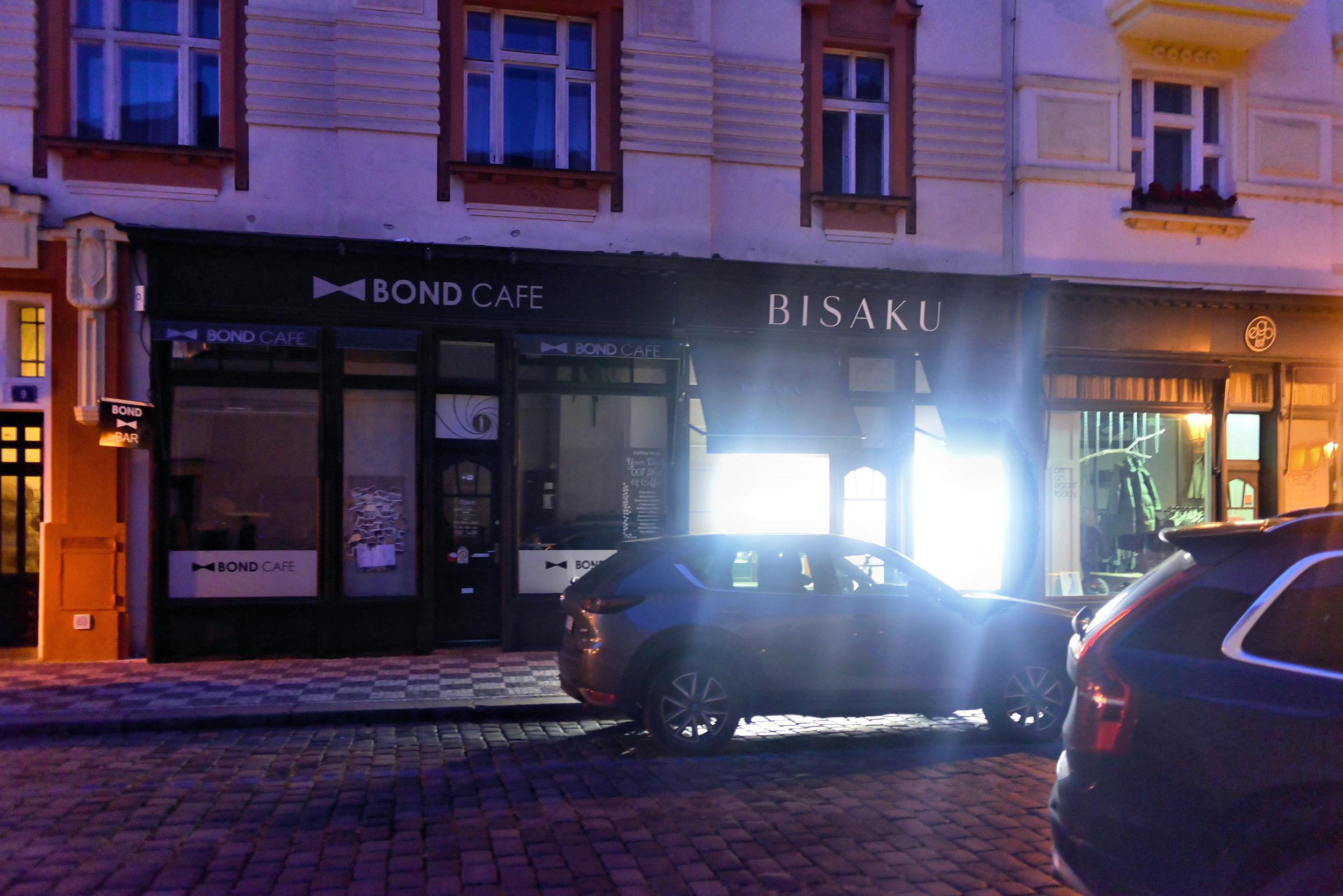 Bond Cafe foto 2