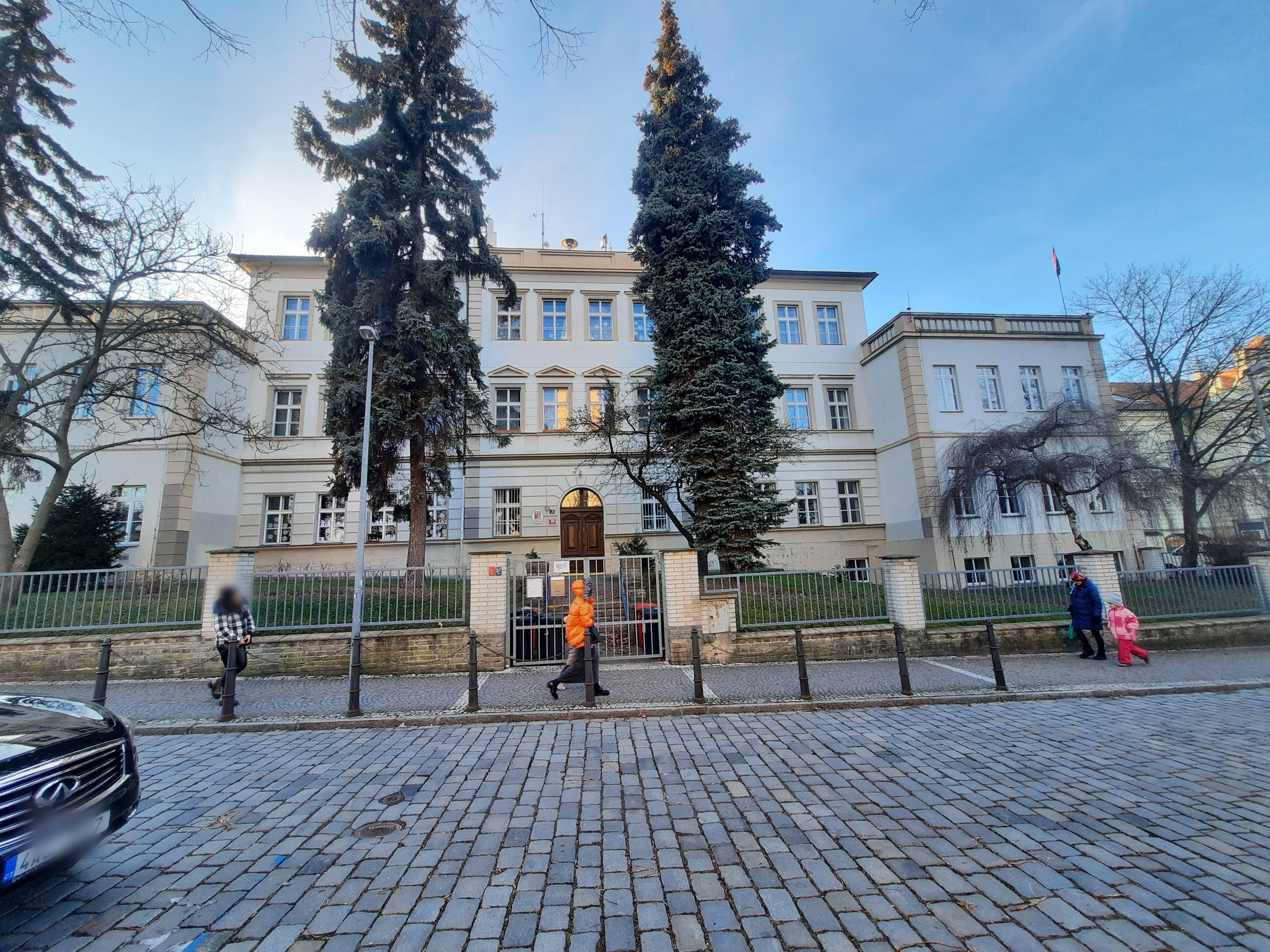 ZŠ Praha 6, Norbertov foto 2