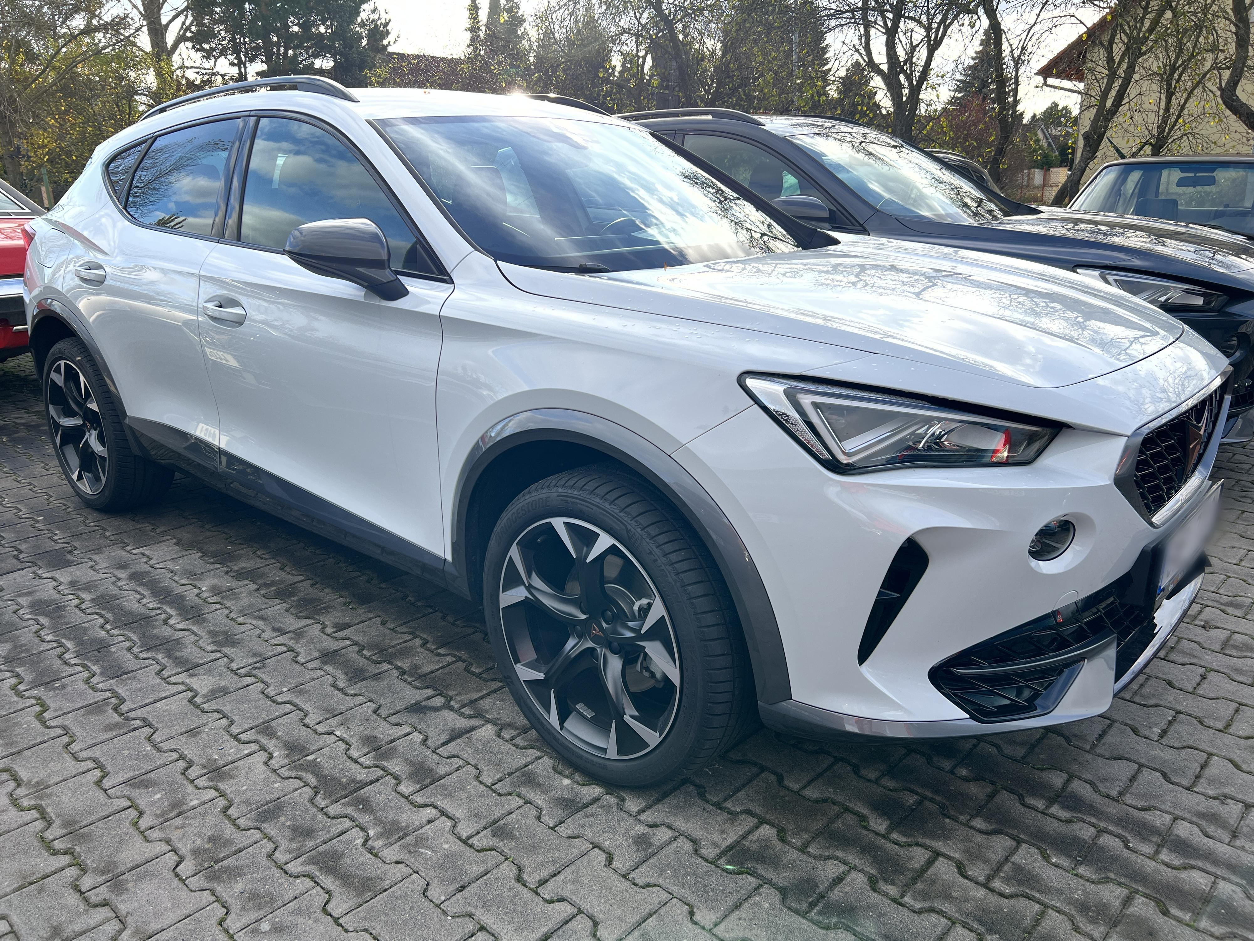 Pyramida Průhonice - Das Welt Auto foto 5