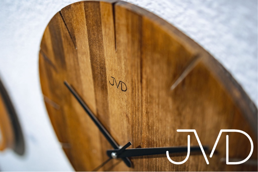 Máme hodiny i do vašeho interiéru