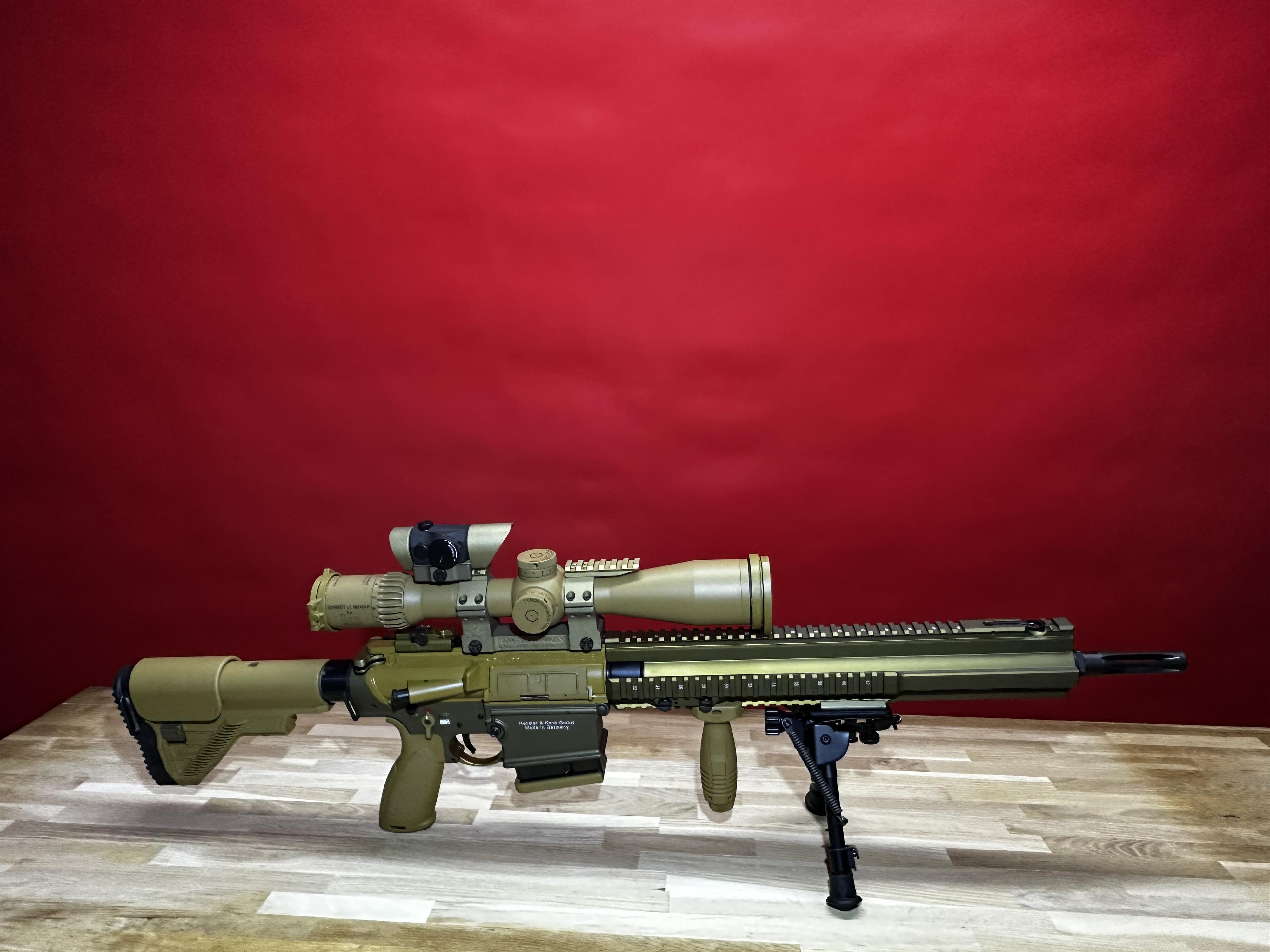 Zem-Bau Weapons & Ammunition foto 2