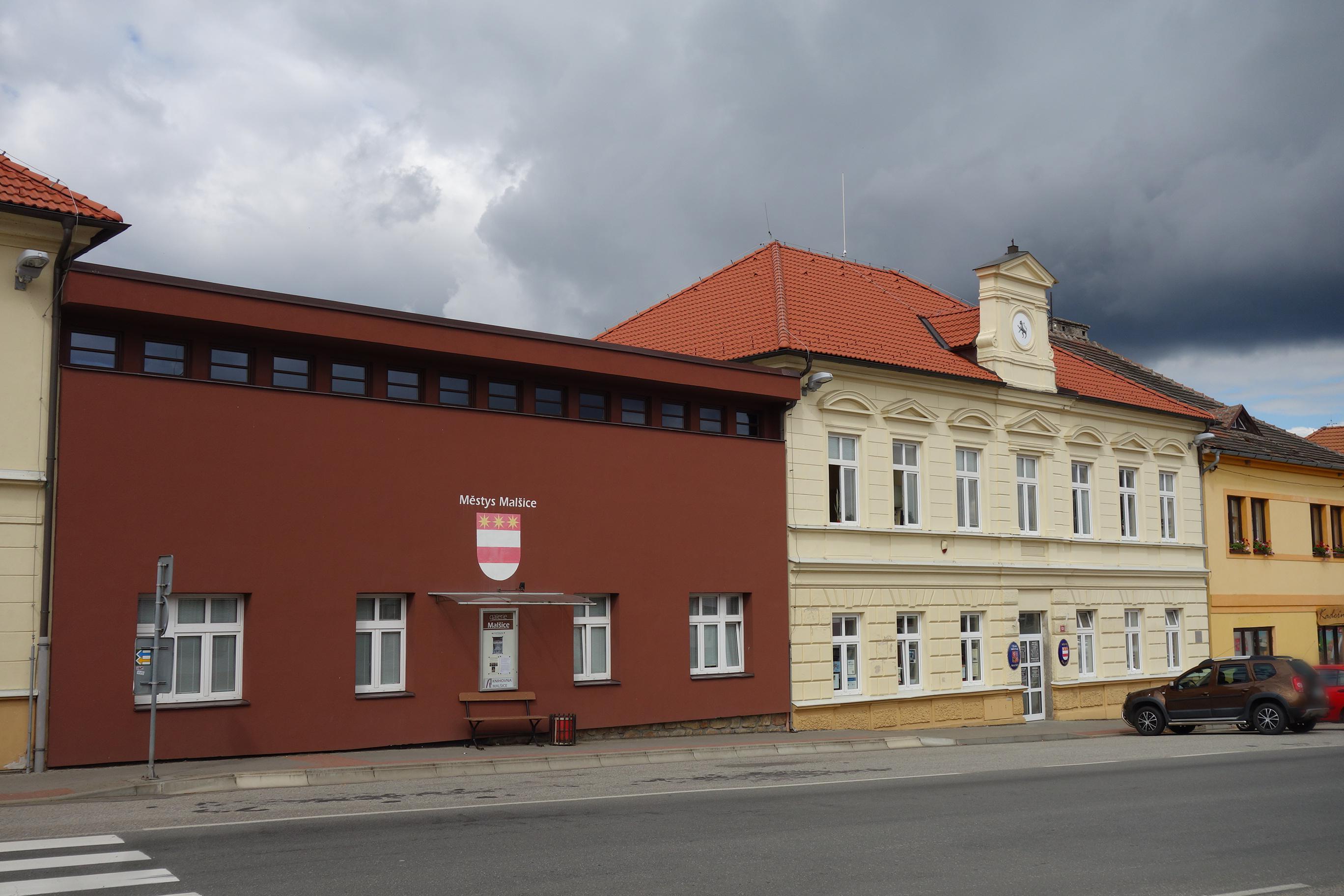 Malšice - úřad městyse