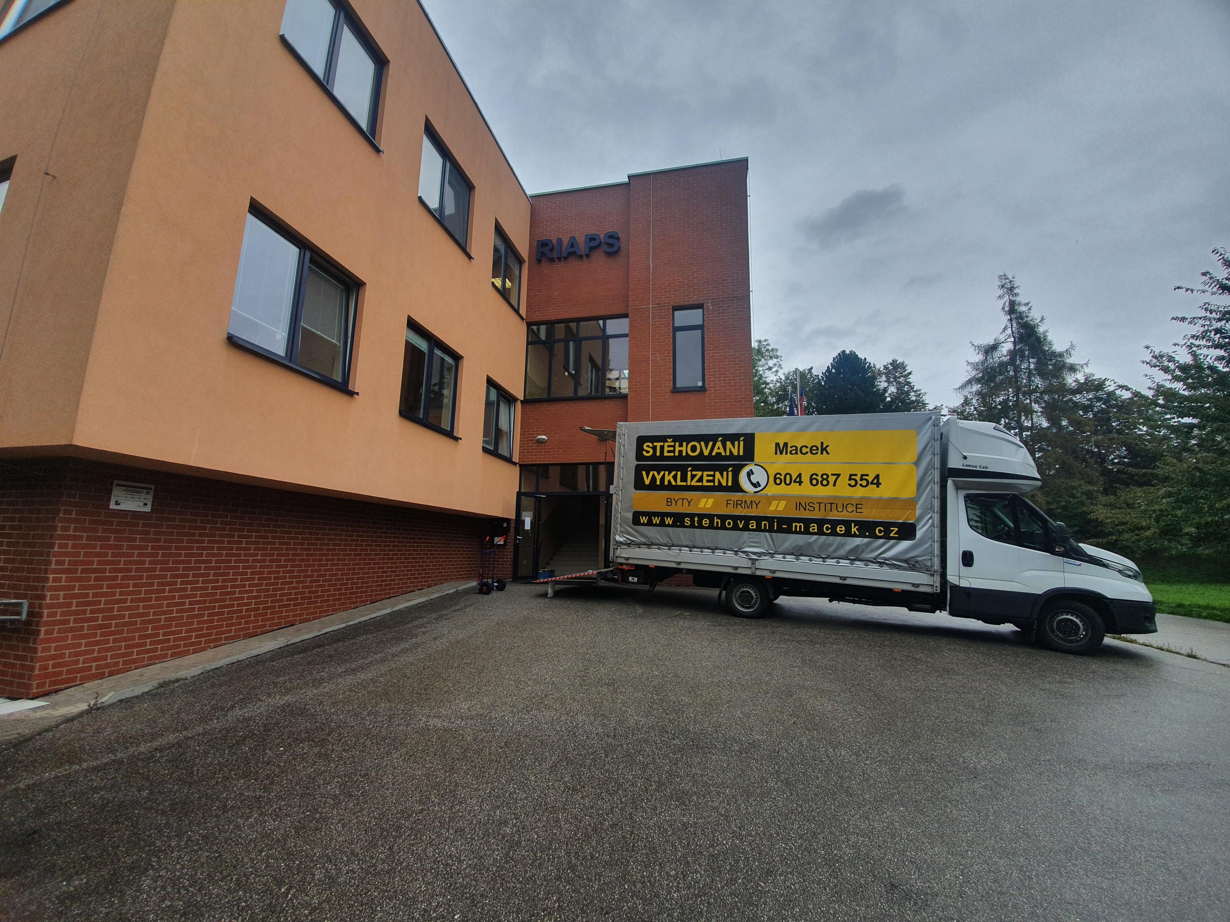 Stěhování Vyklízení Macek foto 5