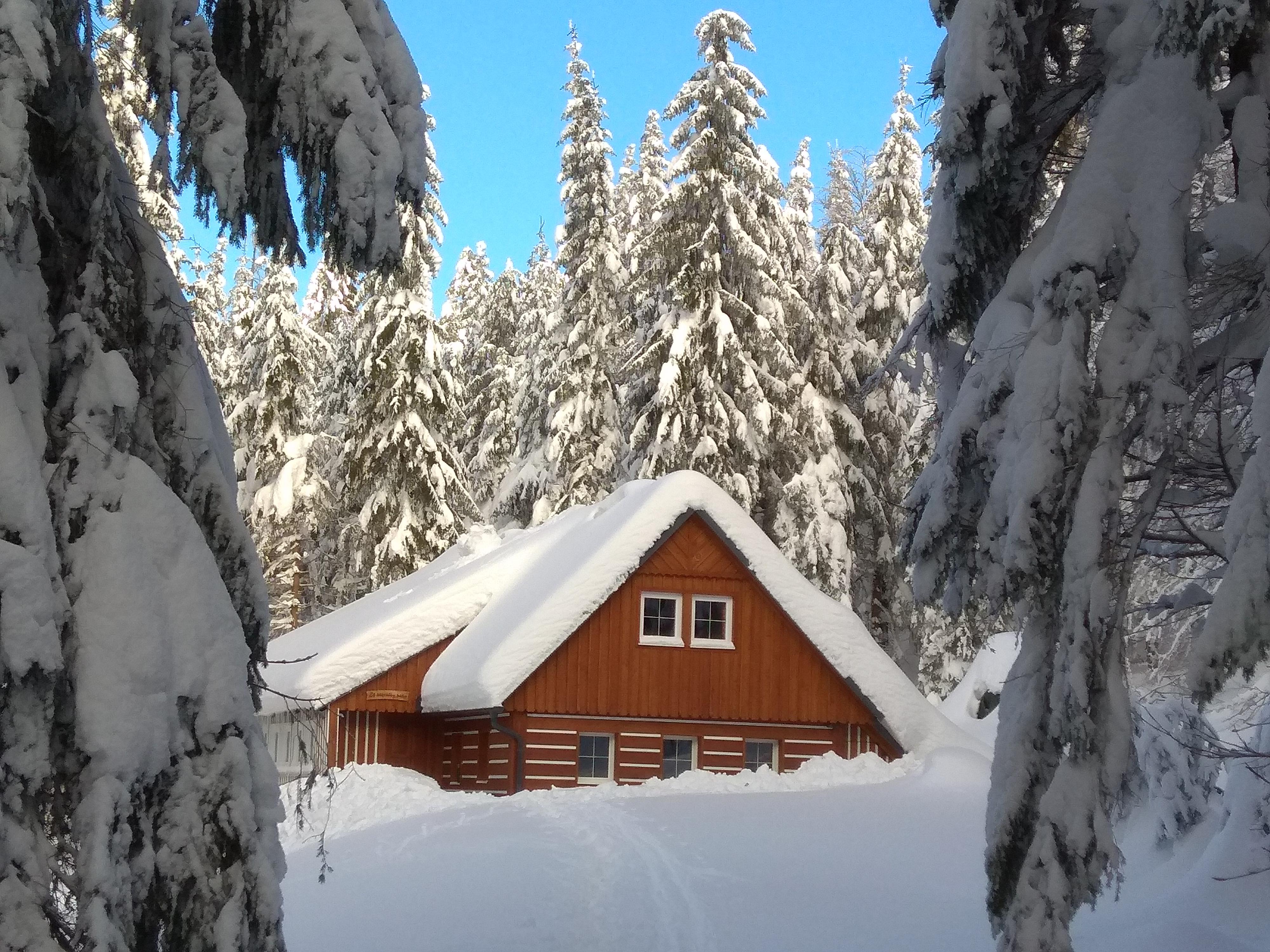 Chata U bláznivé báby foto 2